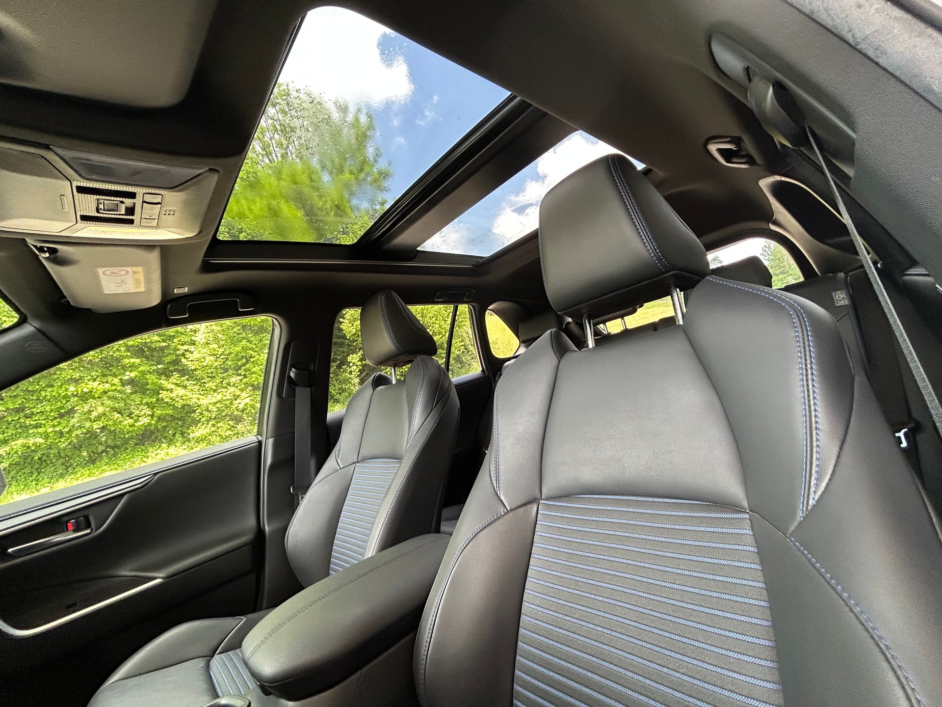 TOYOTA RAV-4 2.5 HSD Style e-CVT 4WD-image-8