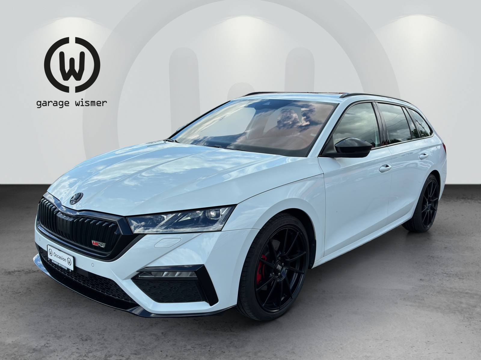 SKODA Octavia Combi 2.0 TDI DSG RS 4x4-image-0