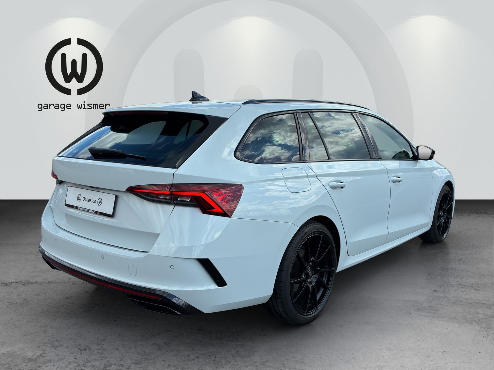 SKODA Octavia Combi 2.0 TDI DSG RS 4x4-showroom-element-3