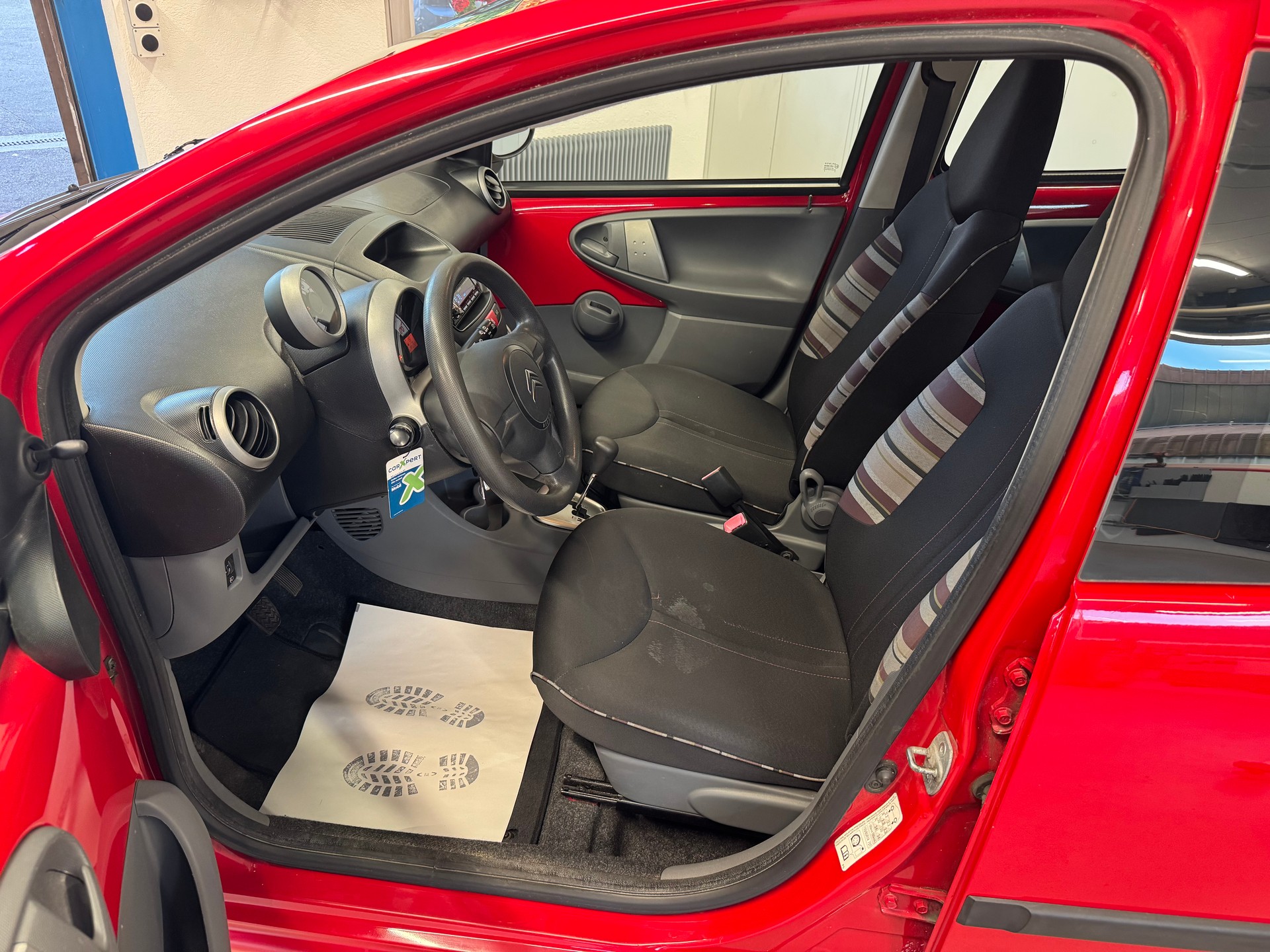 CITROEN C1 1.0i Chic (SX)-image-6