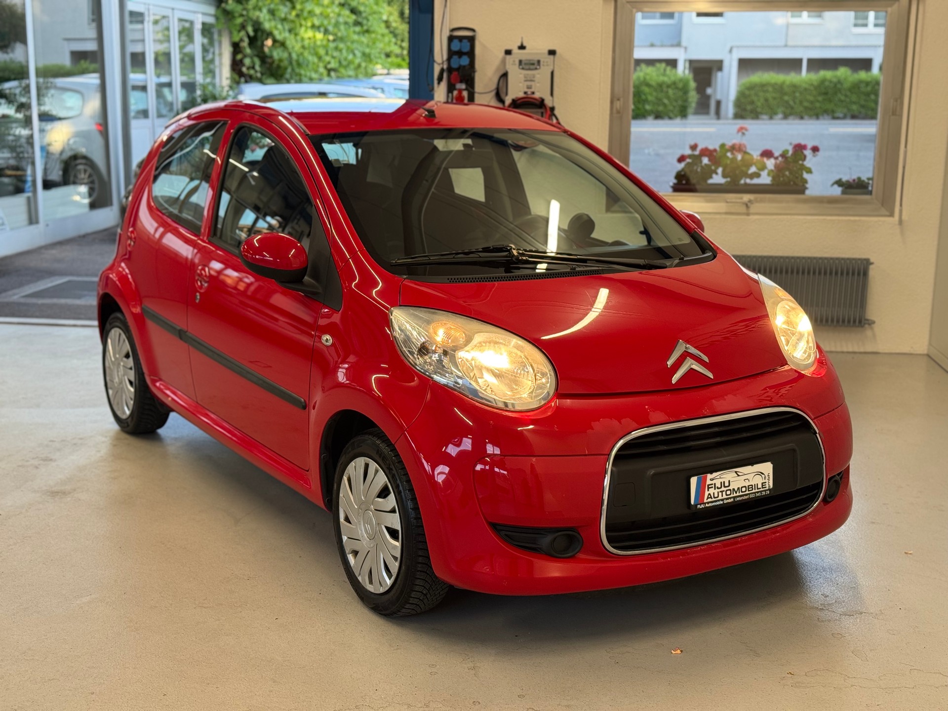 CITROEN C1 1.0i Chic (SX)-image-2