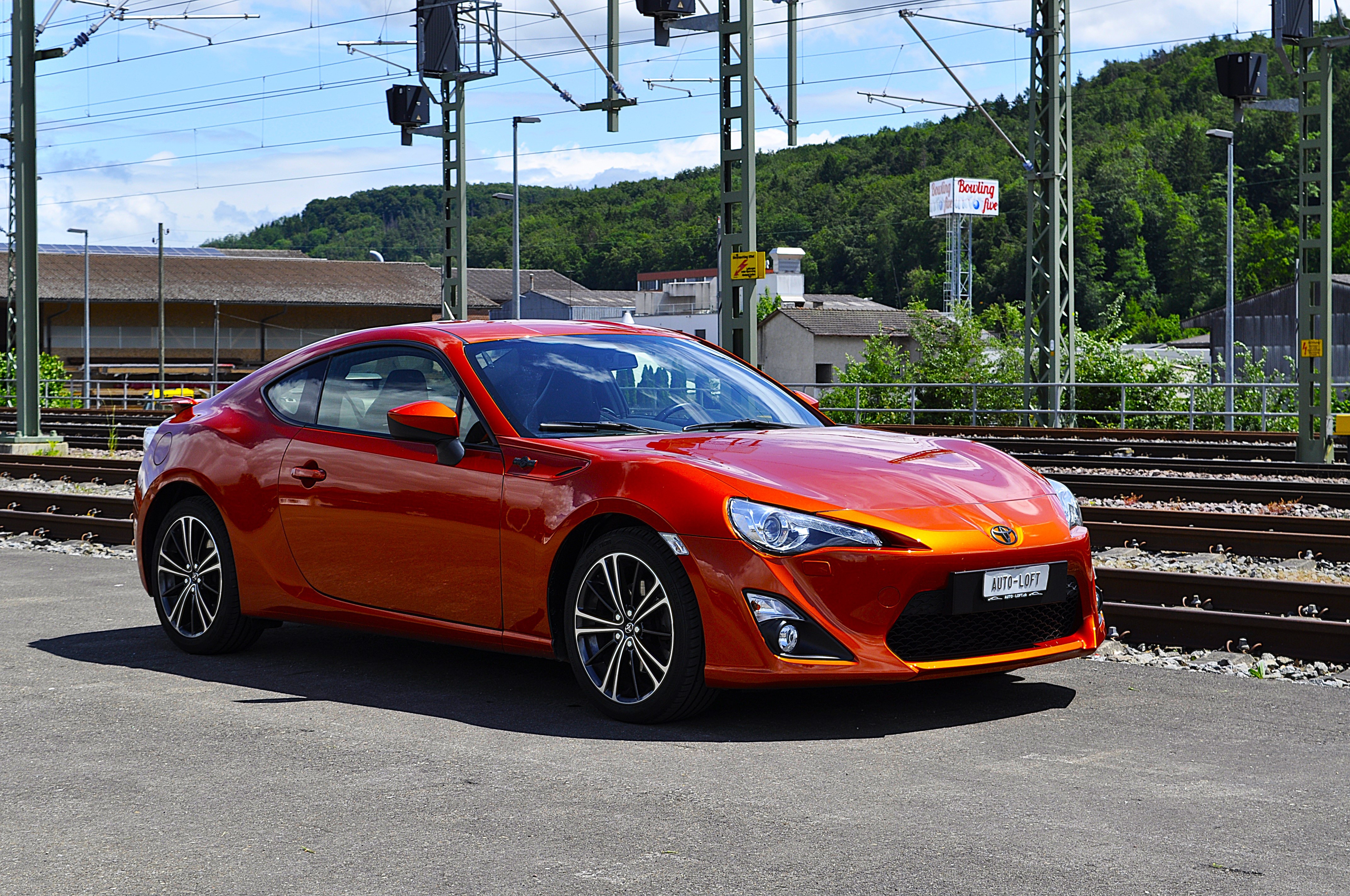 Car photo