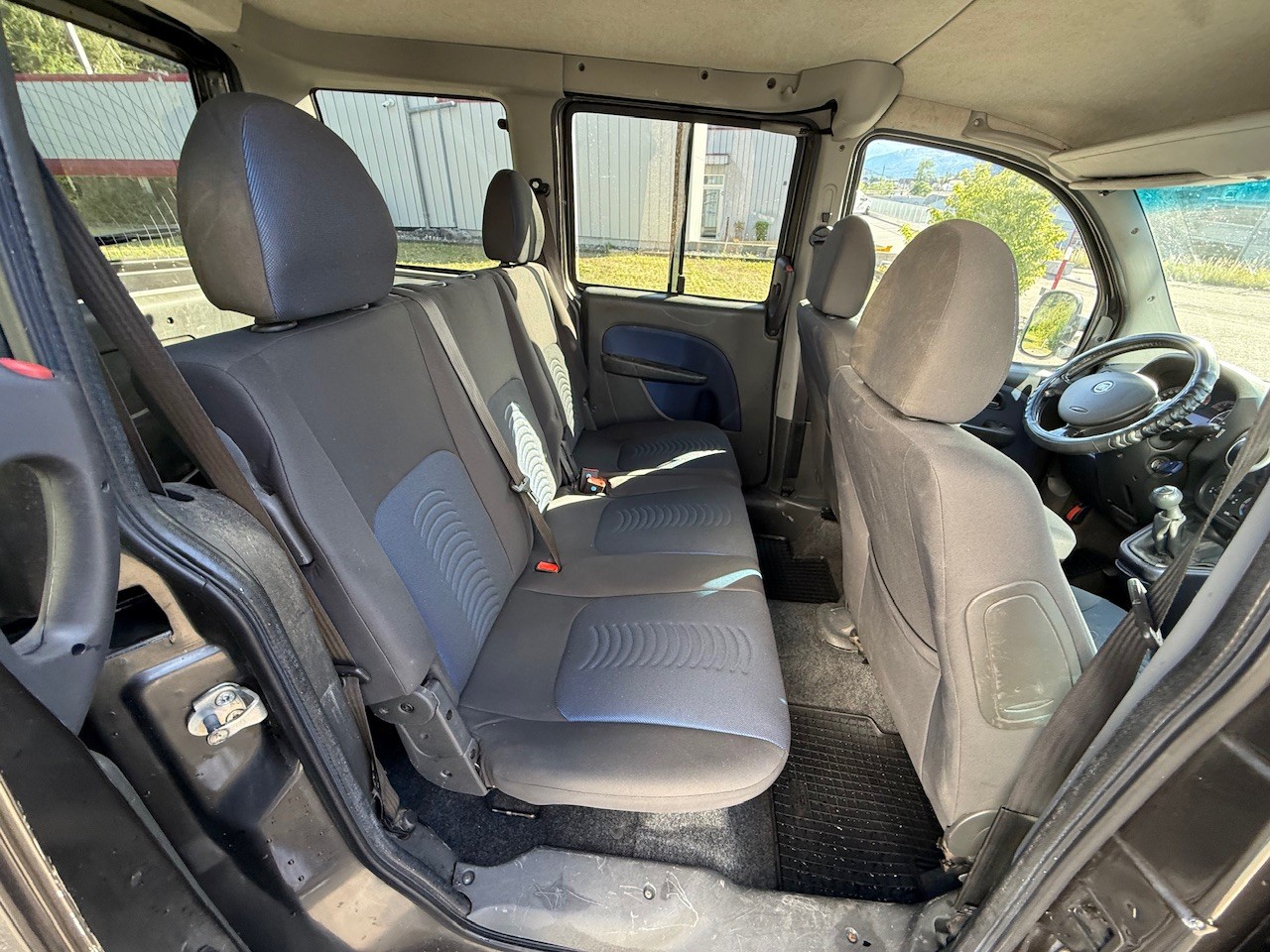 FIAT Doblò 1.9 JTD Malibu-image-8