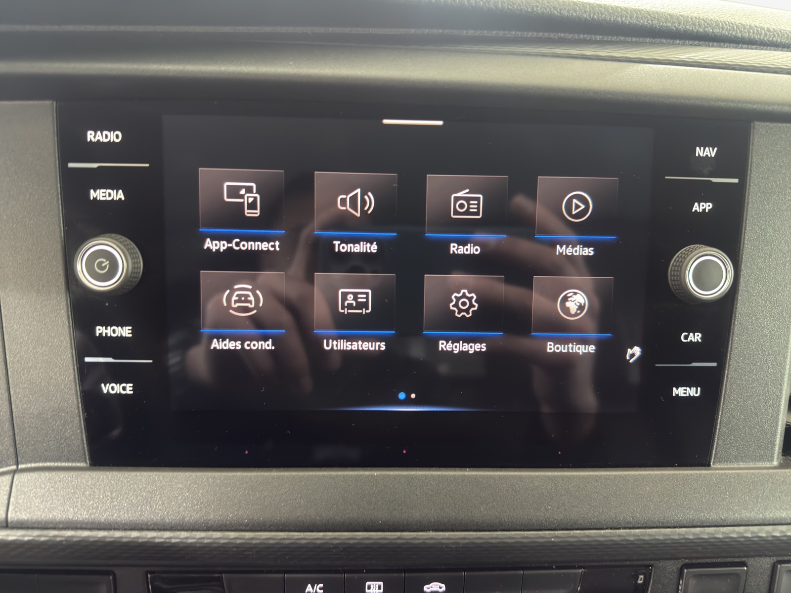 VW T6.1 2.0 TDI 4Motion-image-13