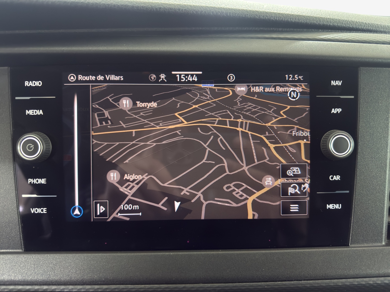 VW T6.1 2.0 TDI 4Motion-image-15