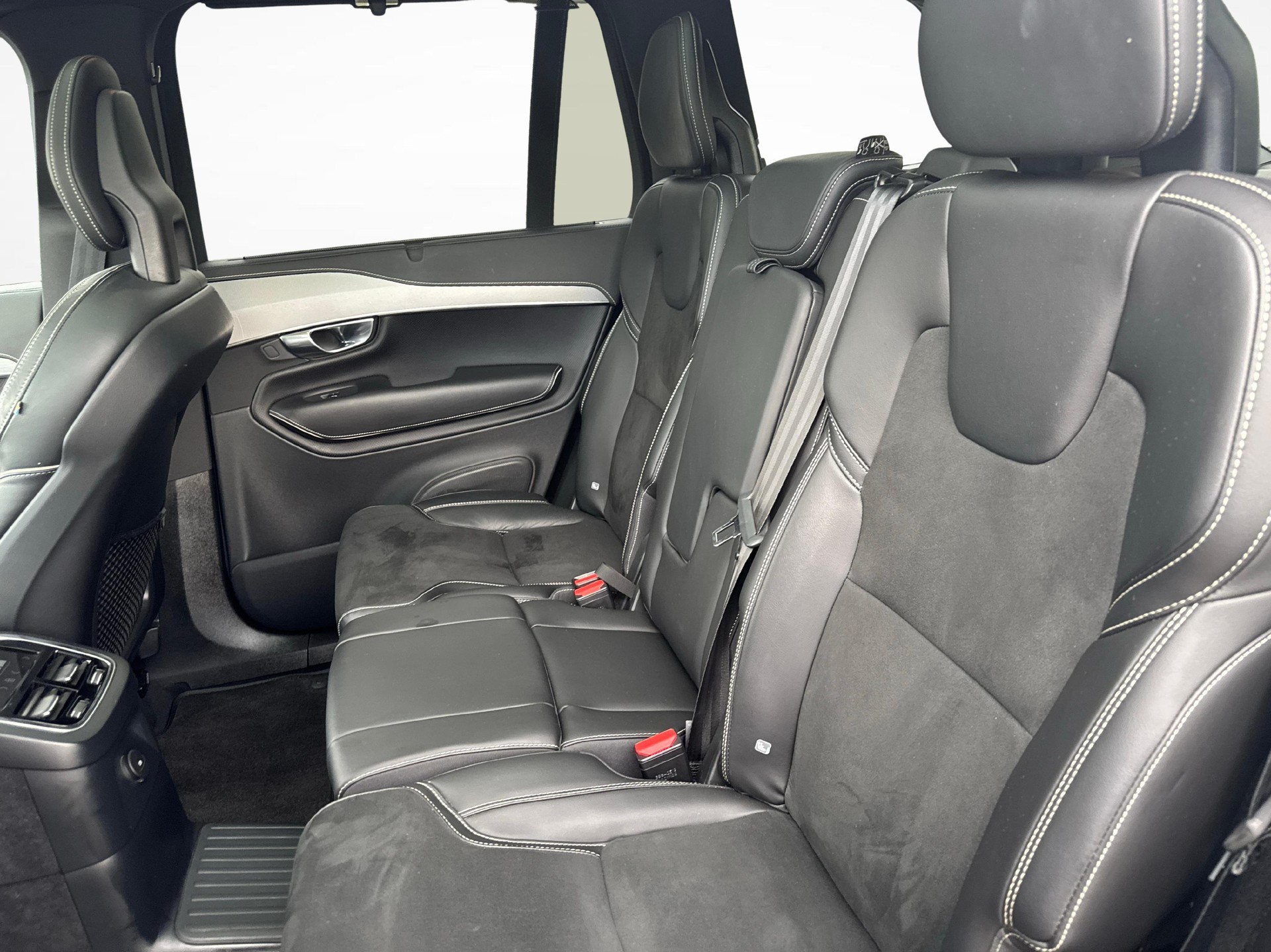 VOLVO XC90 2.0 T8 TE R-Design 7P. eAWD-image-11