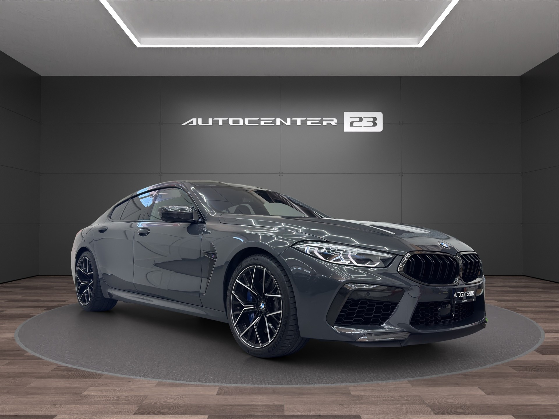 BMW M8 xDrive M Competition Steptronic-image-6
