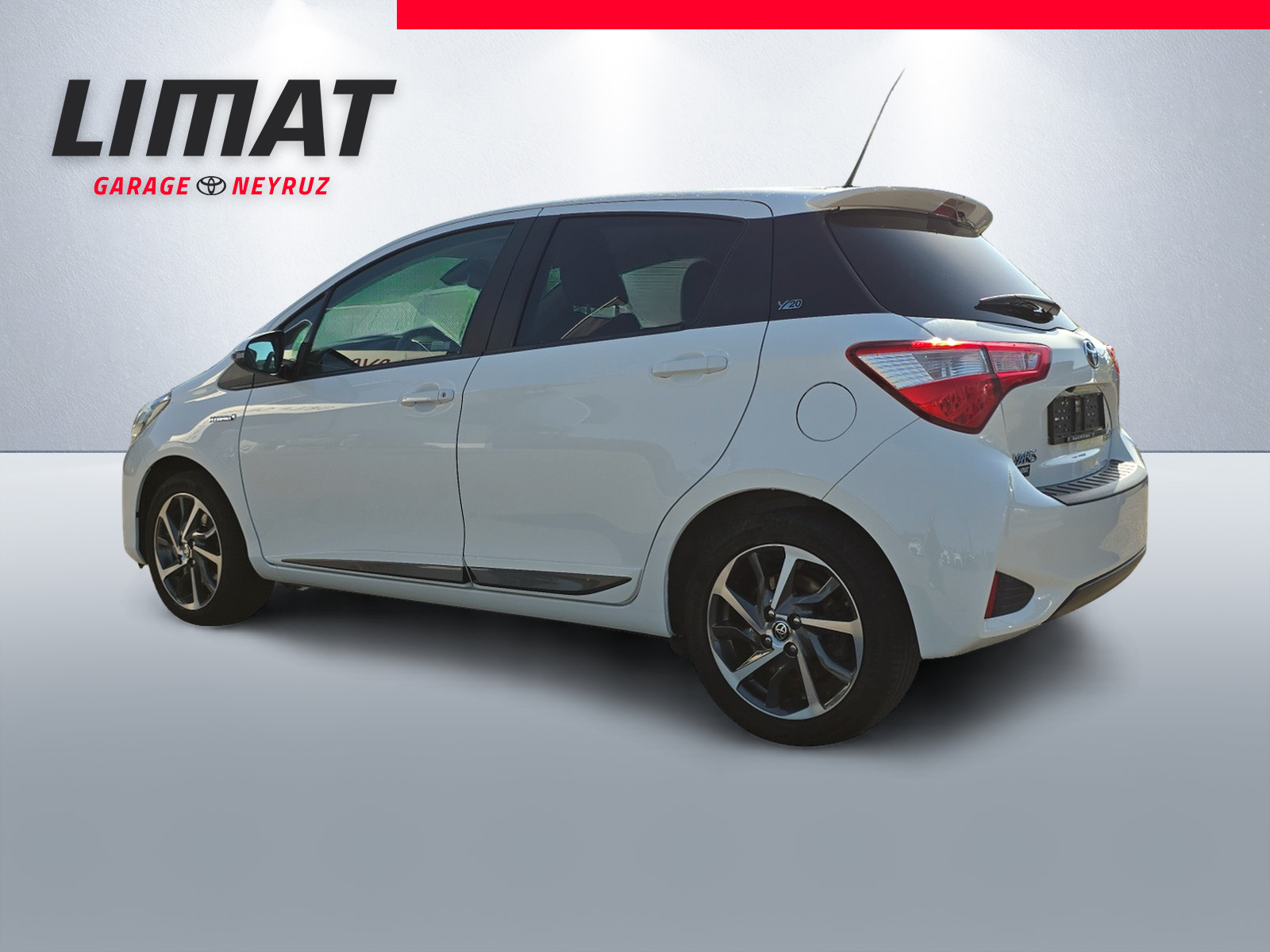 TOYOTA Yaris 1.5 VVT-i Hybrid Trend e-CVT-image-2