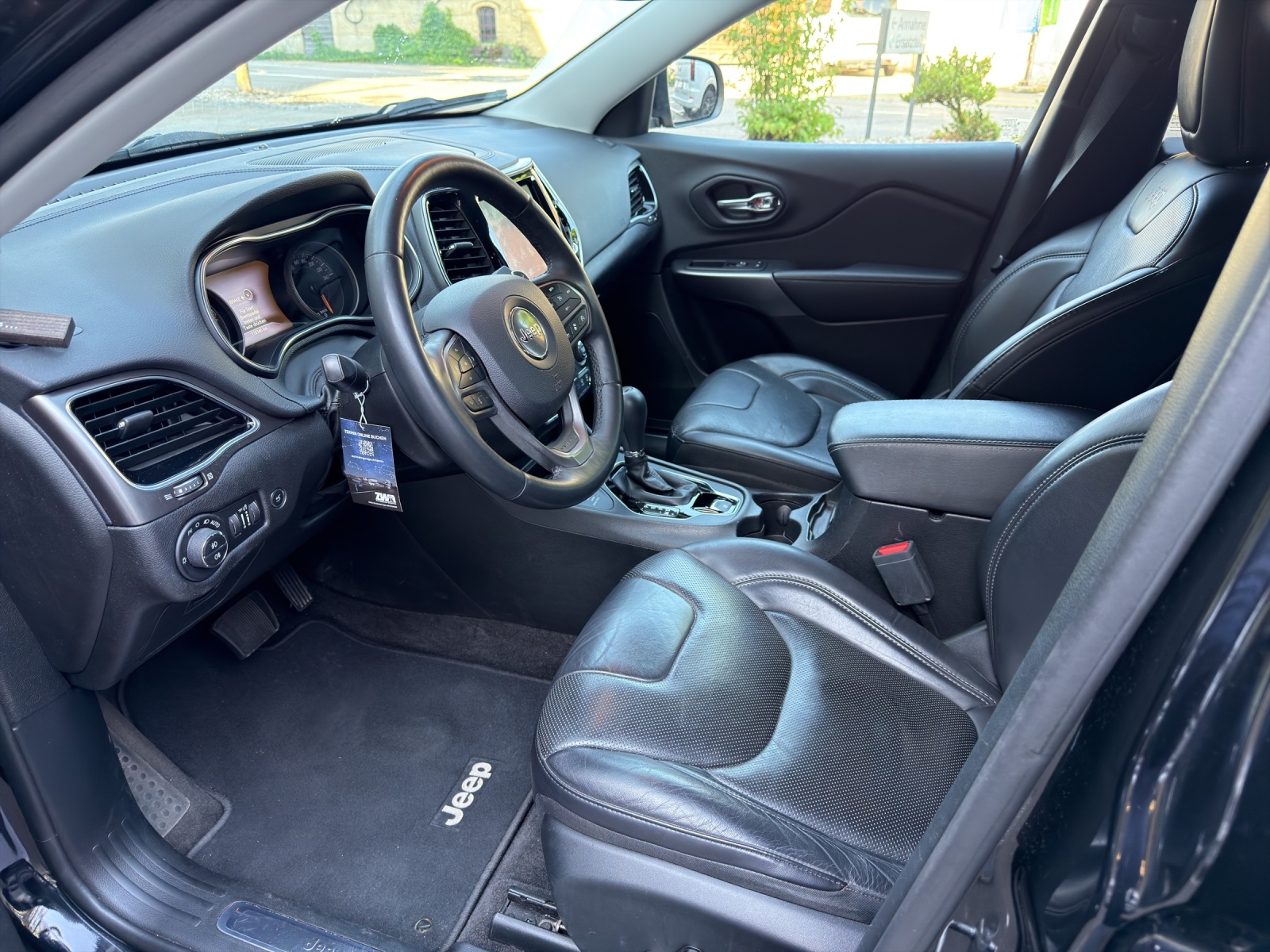 JEEP Cherokee 2.2MJ Limited AWD Drive II 9ATX-image-11