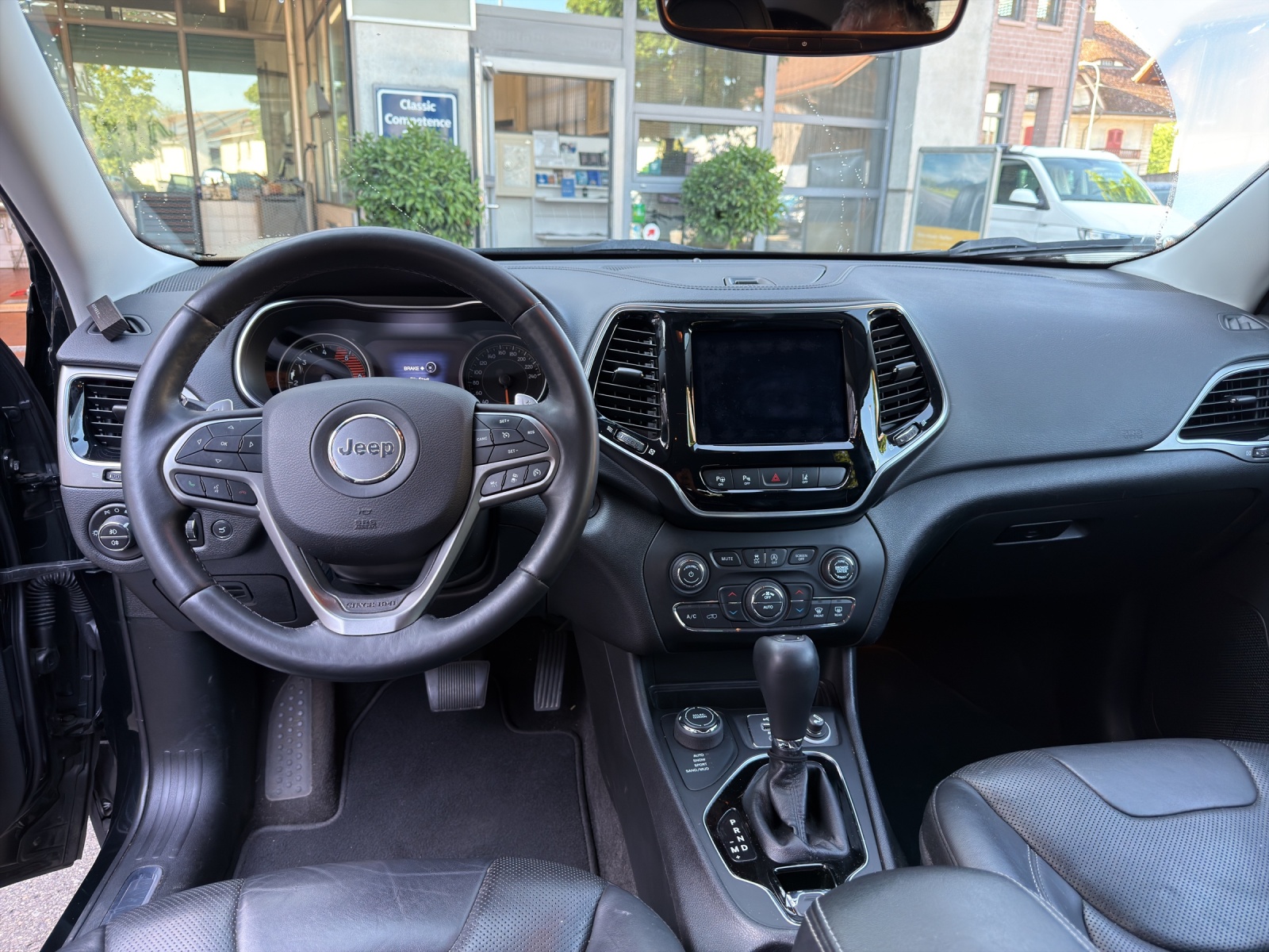 JEEP Cherokee 2.2MJ Limited AWD Drive II 9ATX-image-12