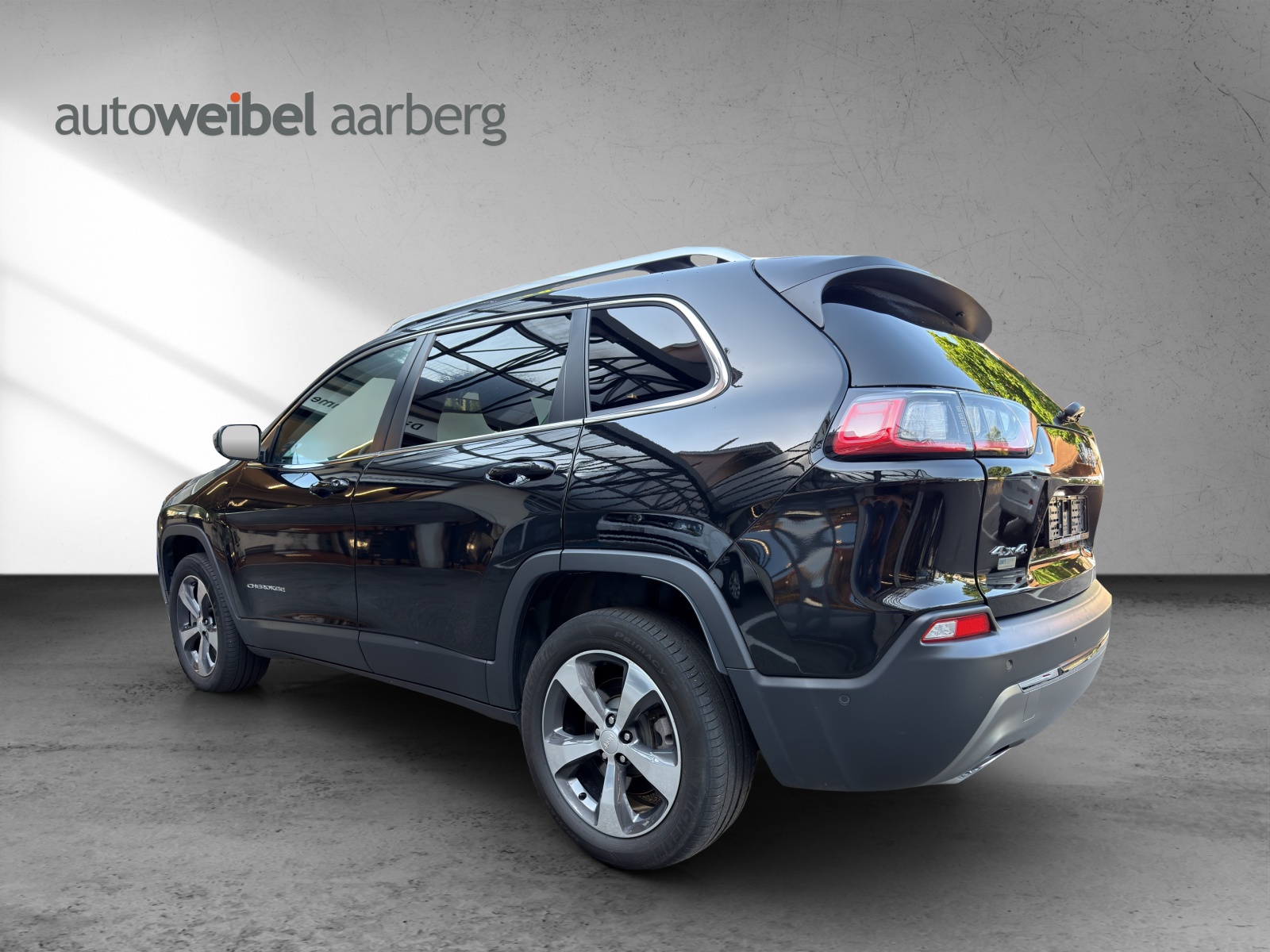 JEEP Cherokee 2.2MJ Limited AWD Drive II 9ATX-showroom-element-1
