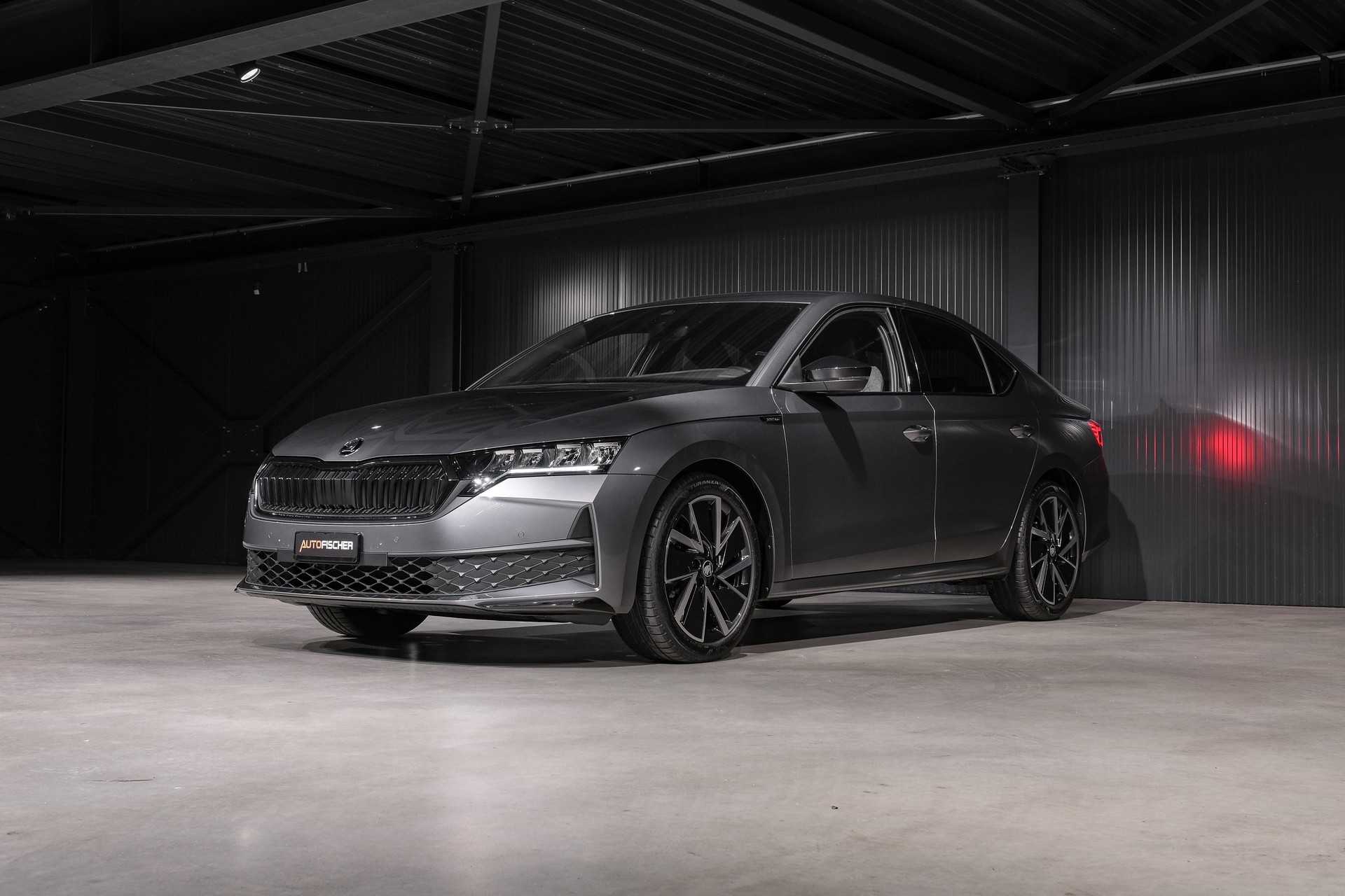 SKODA Octavia Limousine 1.5 TSI mHEV DSG SportLine-image-2