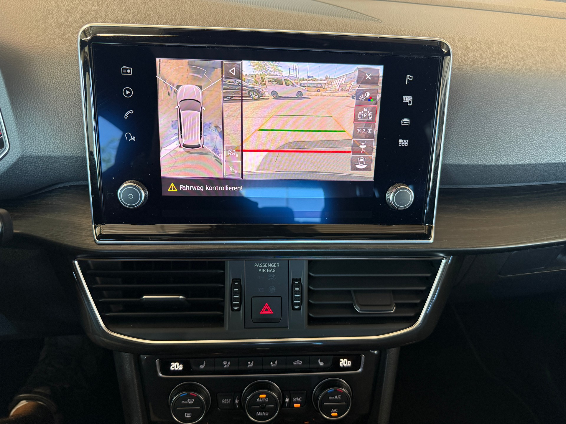 SEAT Tarraco 2.0TSI Xcellence 4Drive DSG *** ANHÄNGERKUPPLUNG ***-image-23
