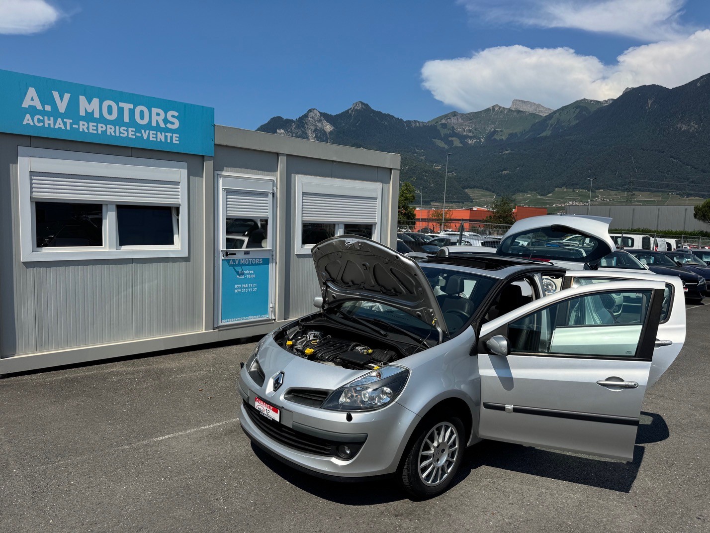 RENAULT Clio 1.6 16V Exception Automatique-image-15