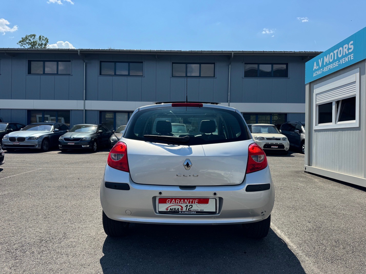RENAULT Clio 1.6 16V Exception Automatique-image-5