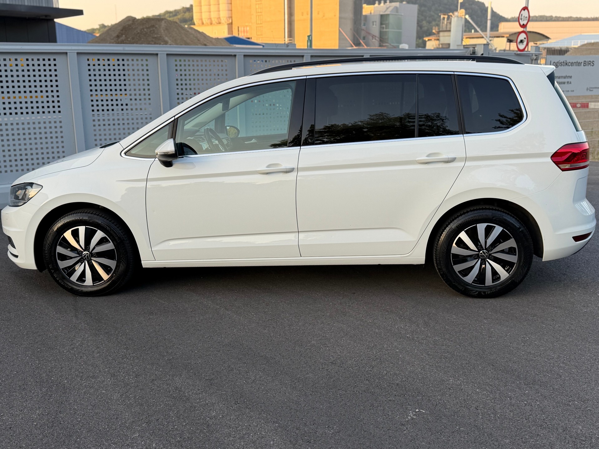 VW Touran 1.5 TSI EVO Comfortline DSG-image-5
