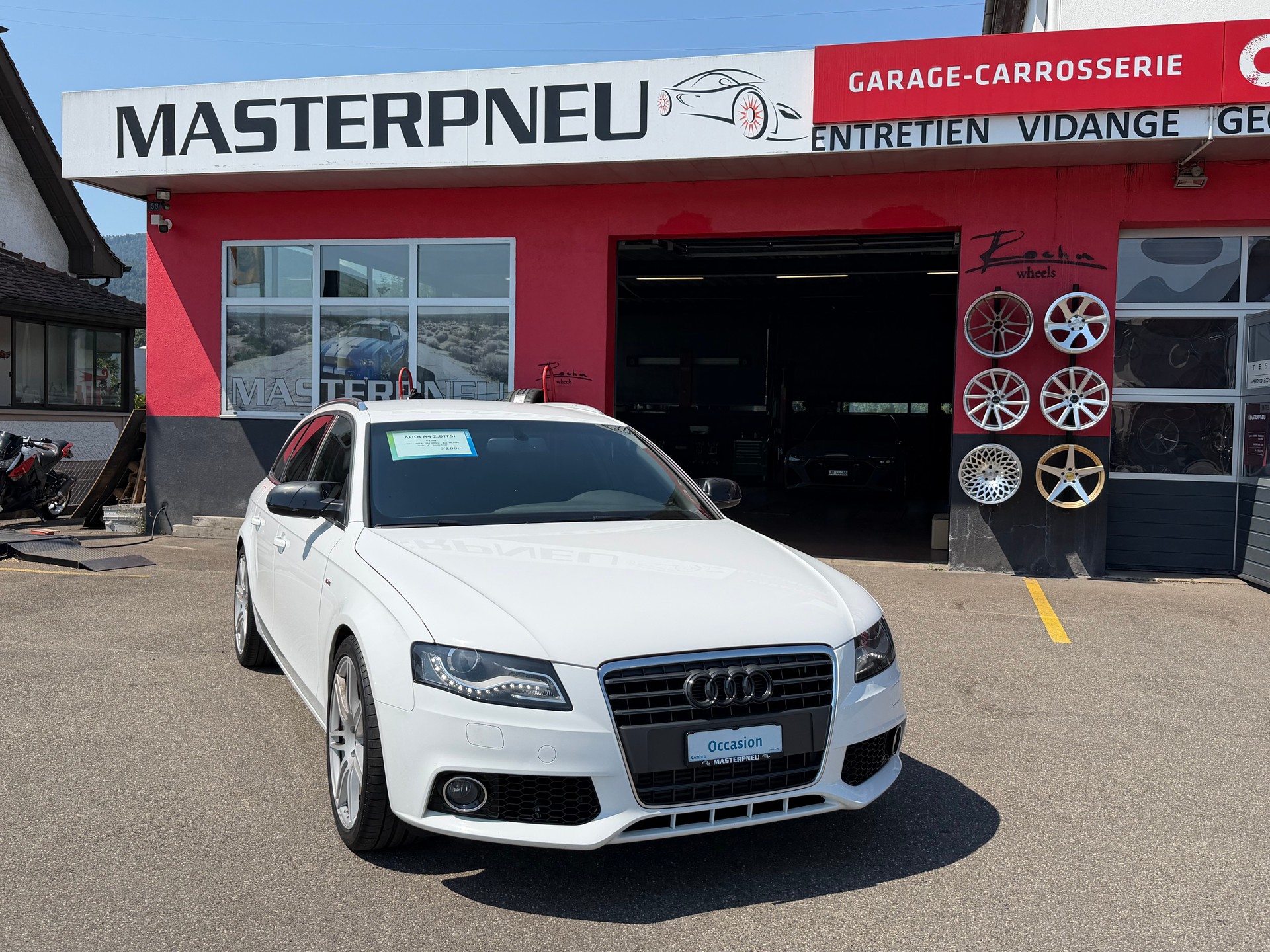 AUDI A4 Avant 2.0 TFSI multitronic-image-0