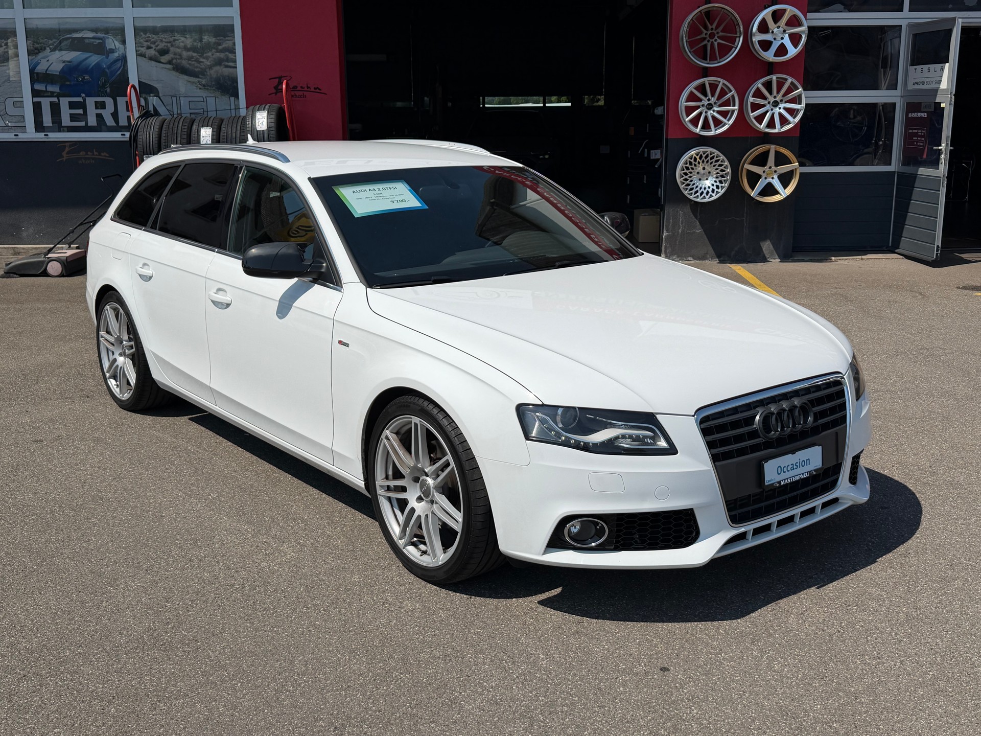 AUDI A4 Avant 2.0 TFSI multitronic-image-1