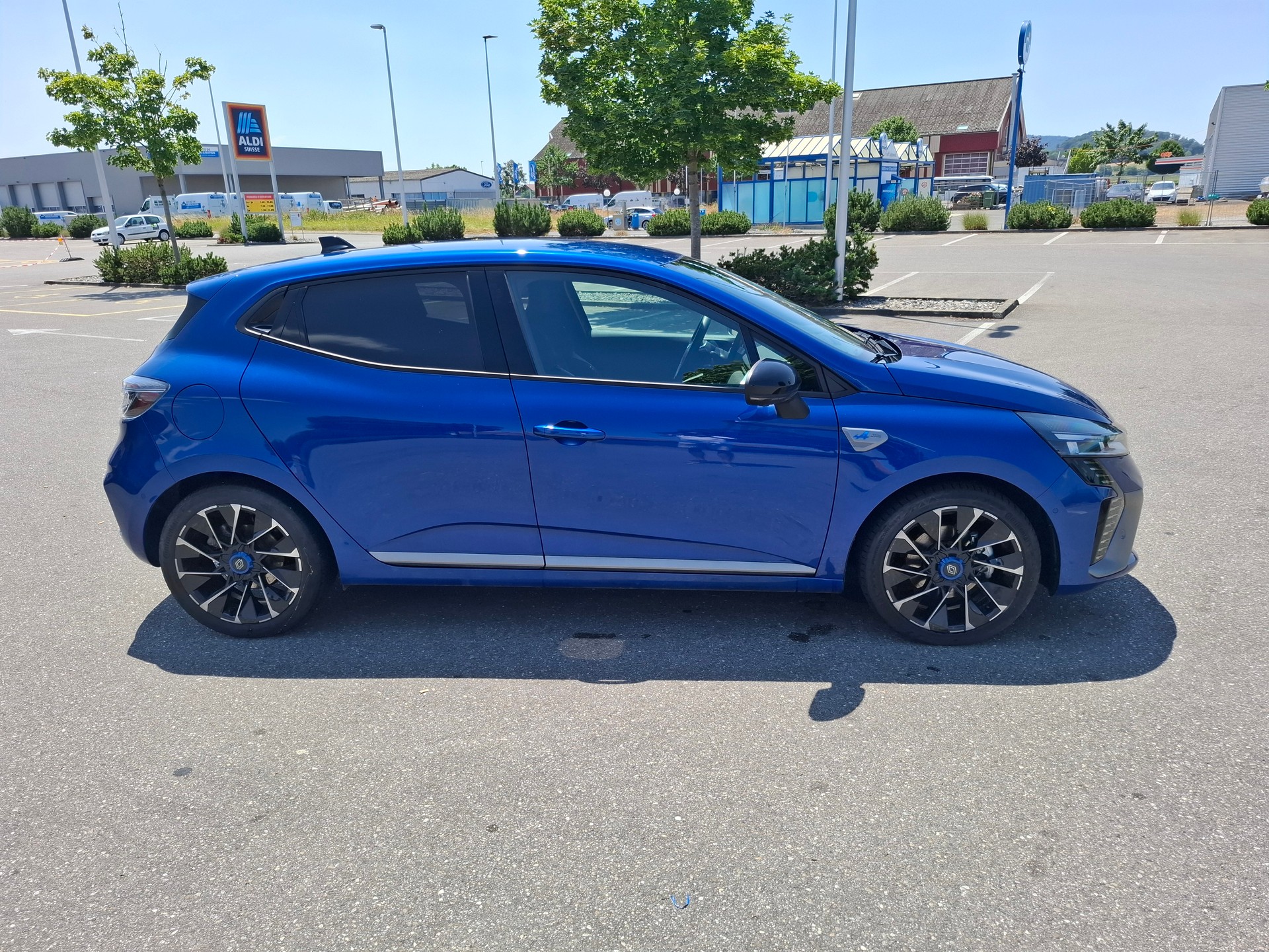 RENAULT Clio 1.6 E-Tech Esprit Alpine-image-7