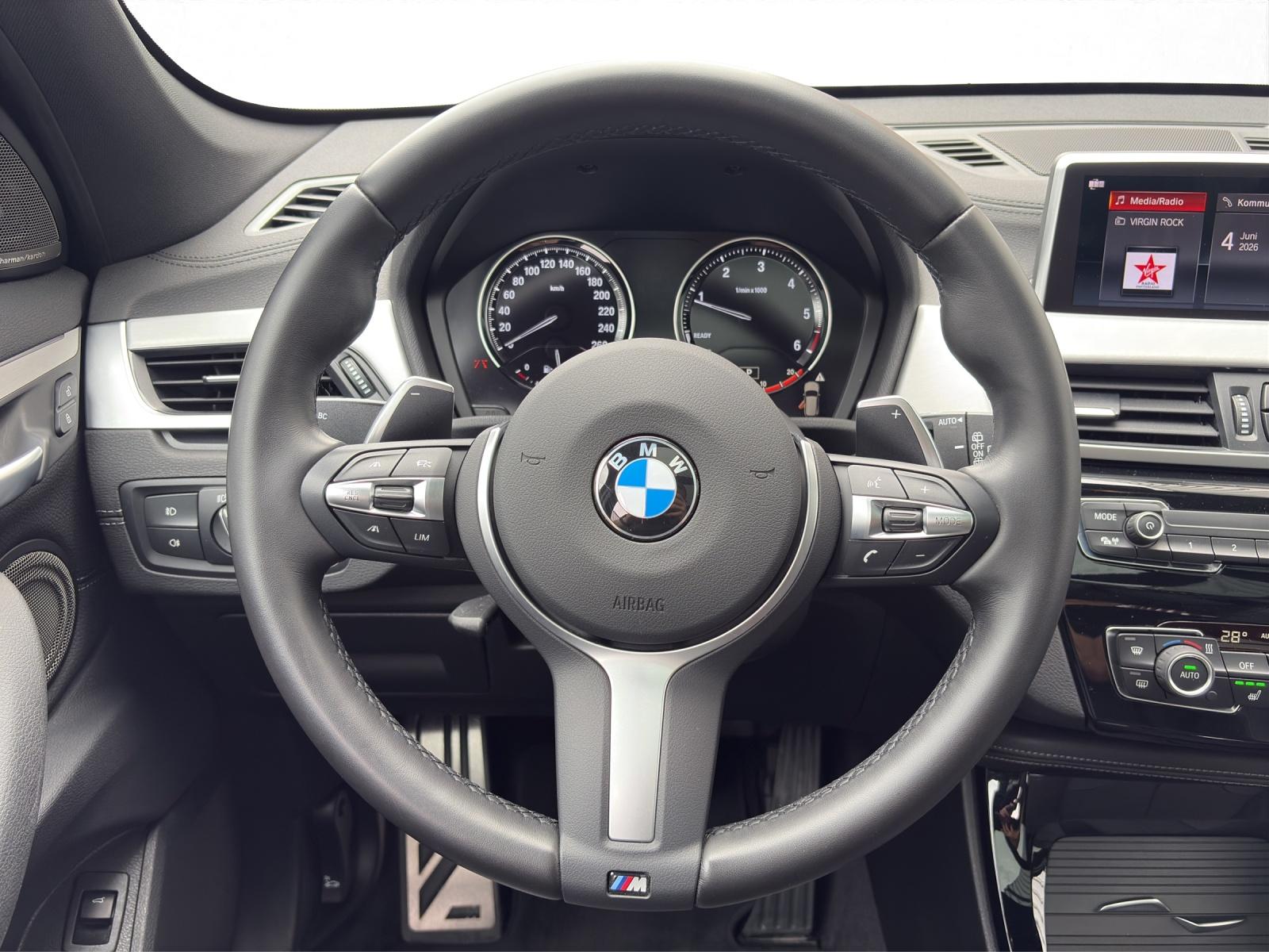 BMW X1 25d xDrive-image-10