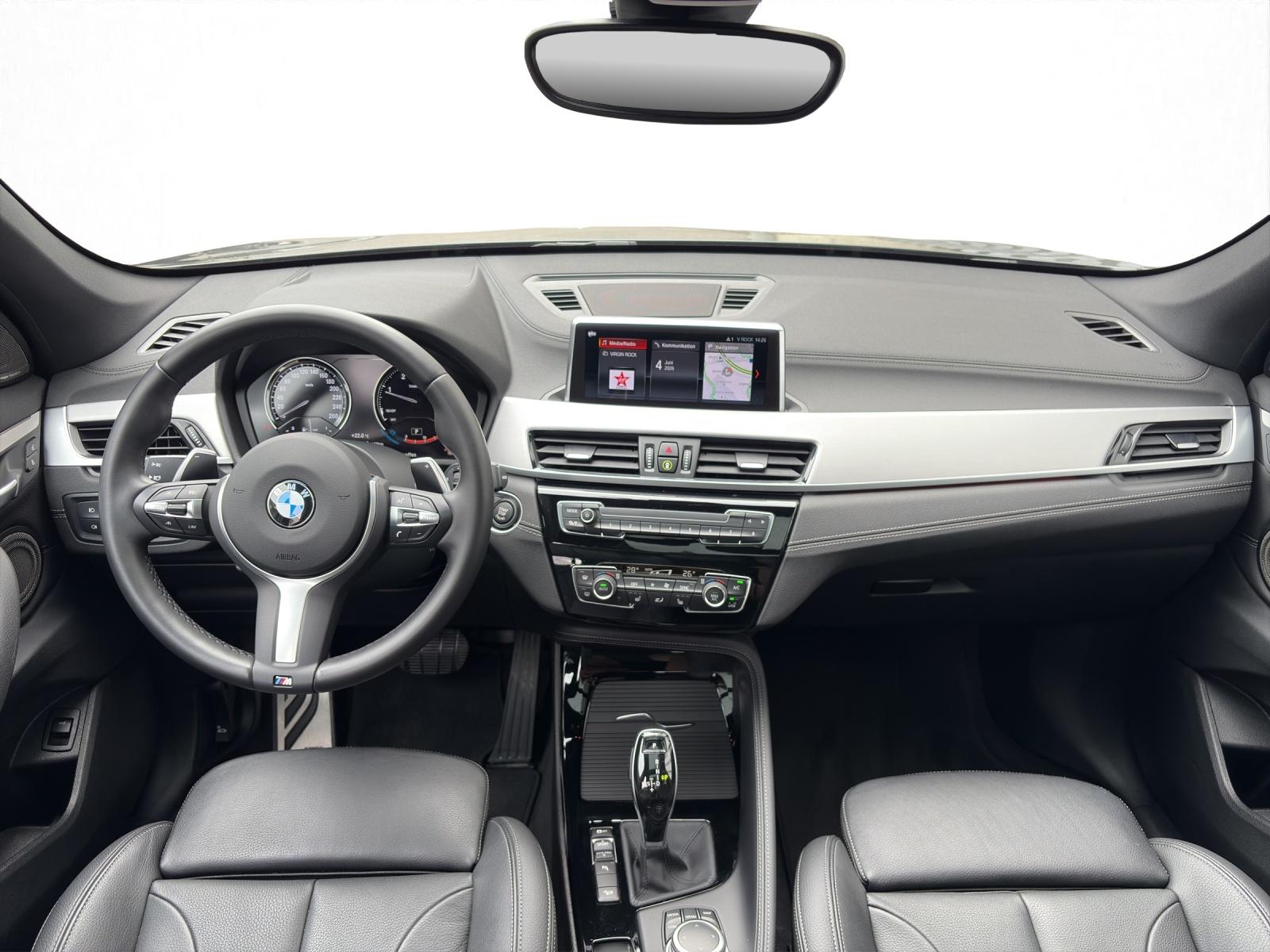 BMW X1 25d xDrive-image-12
