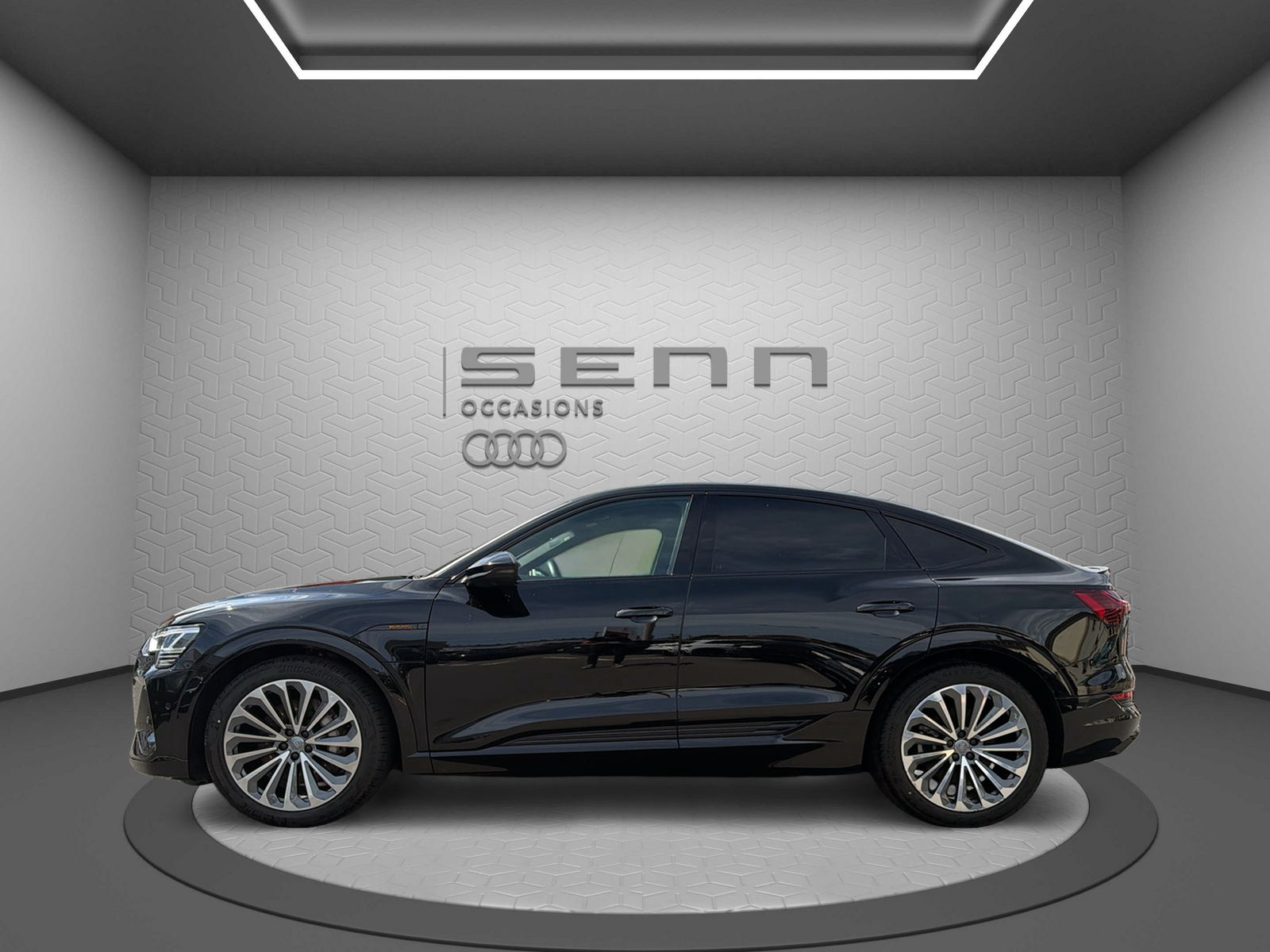 AUDI e-tron 55 Sportback S Line Black Edition quattro-image-2