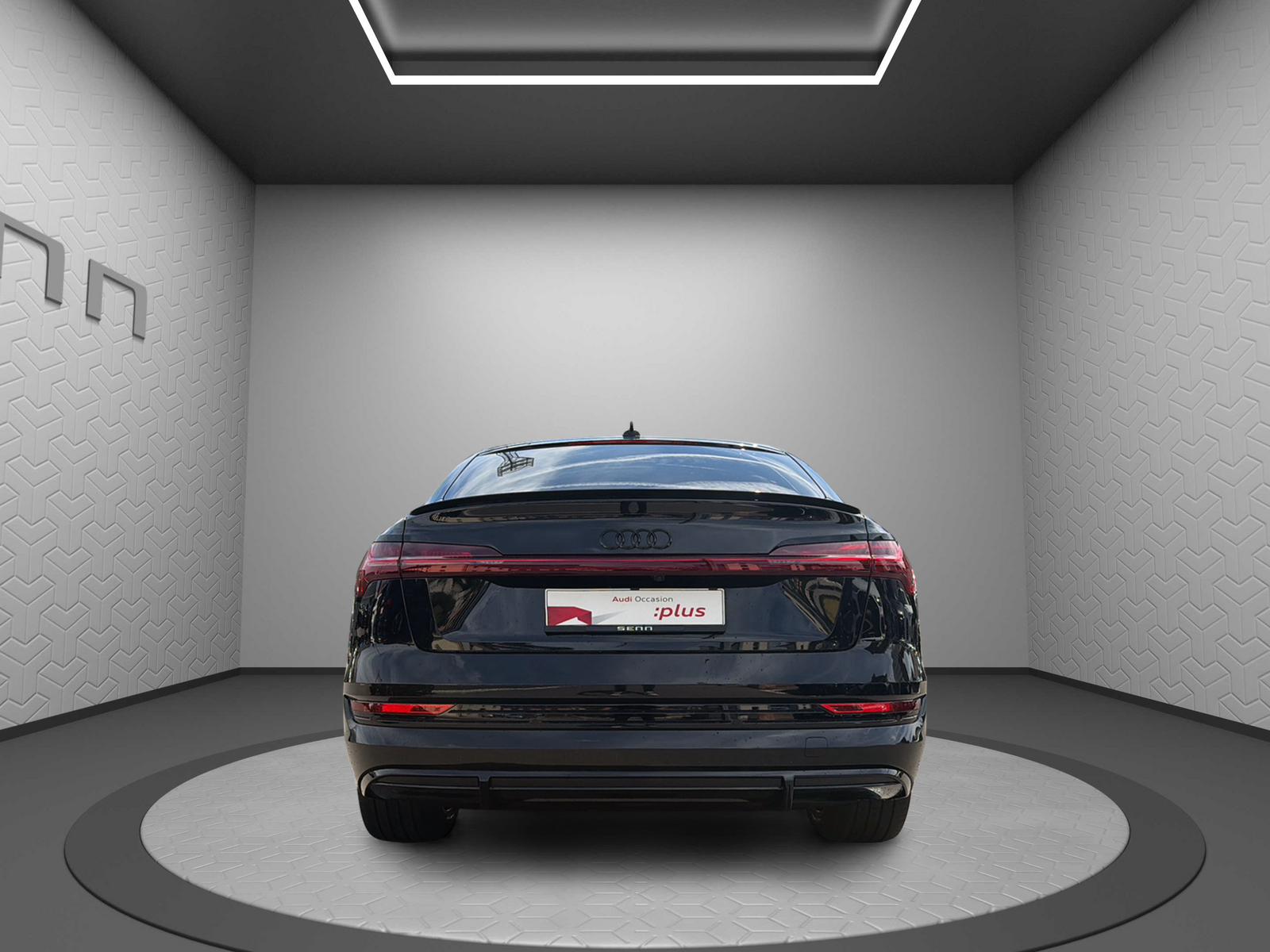 AUDI e-tron 55 Sportback S Line Black Edition quattro-image-4