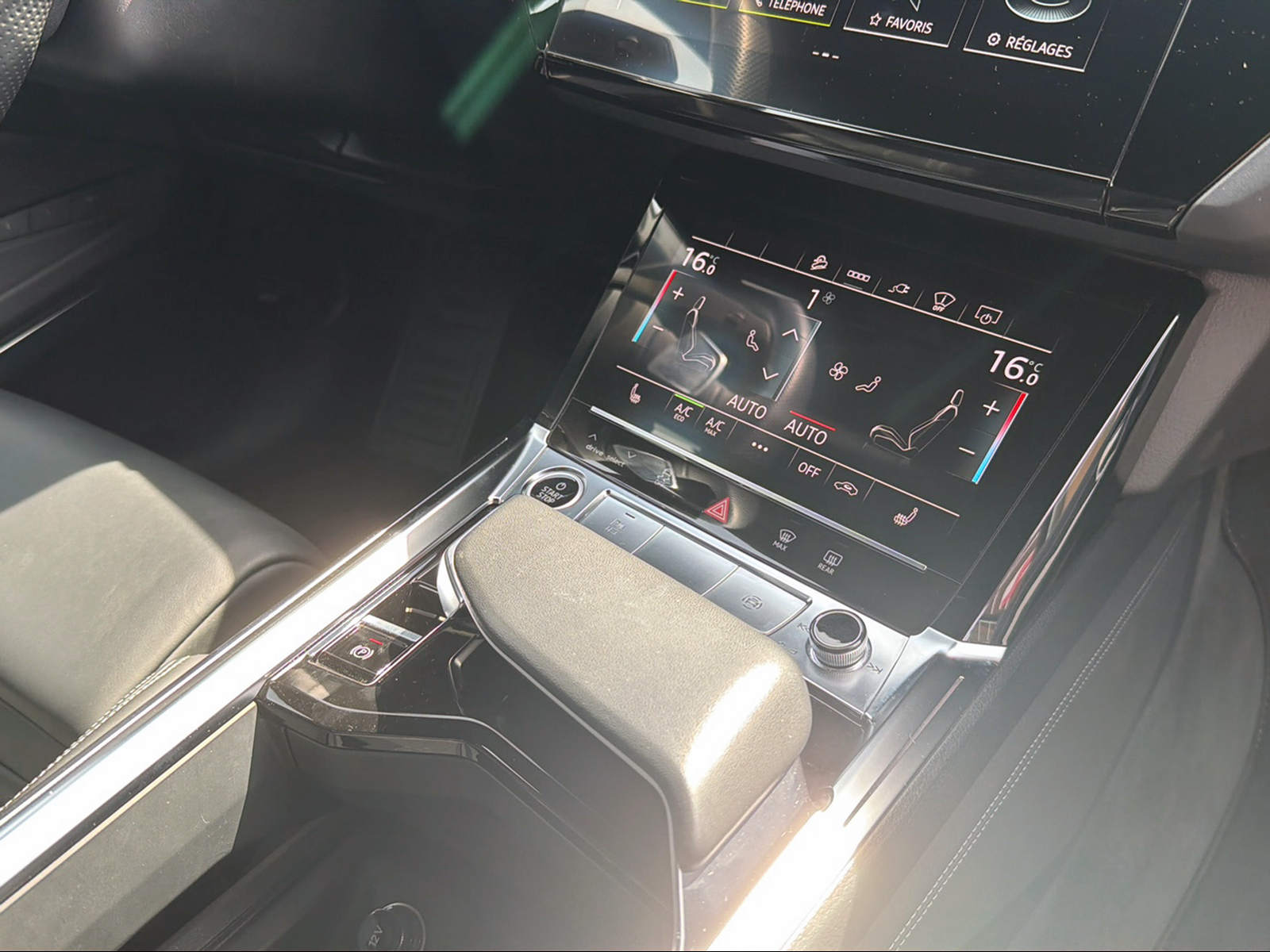AUDI e-tron 55 Sportback S Line Black Edition quattro-image-14