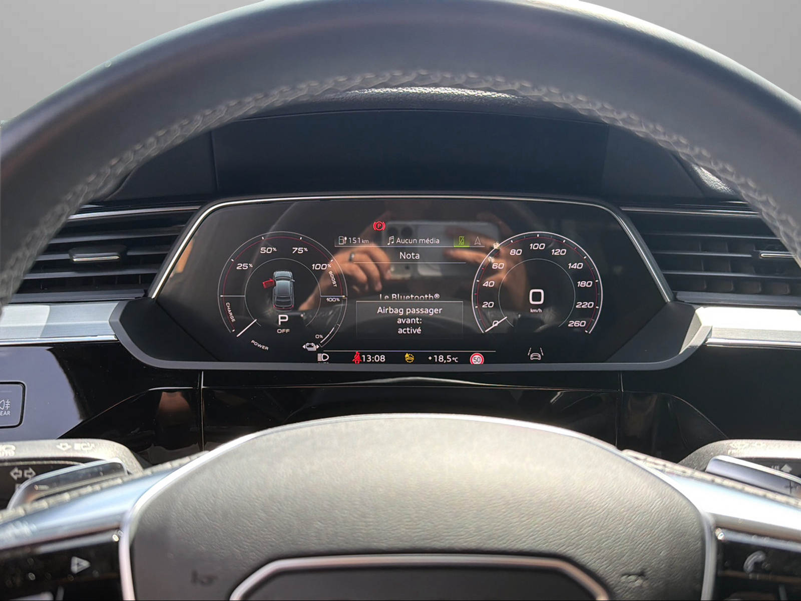AUDI e-tron 55 Sportback S Line Black Edition quattro-image-13