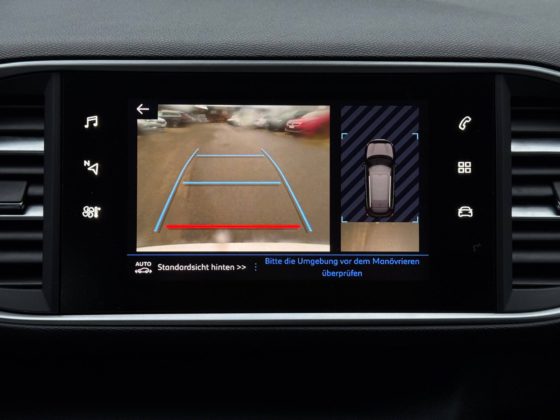 PEUGEOT 308 SW 1.5 BlueHDI Tech Edition EAT8-image-14