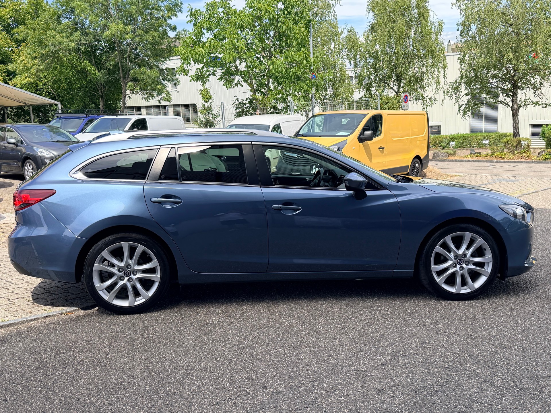 MAZDA 6 Sportwagon 2.5 16V Revolution Automatic-image-1