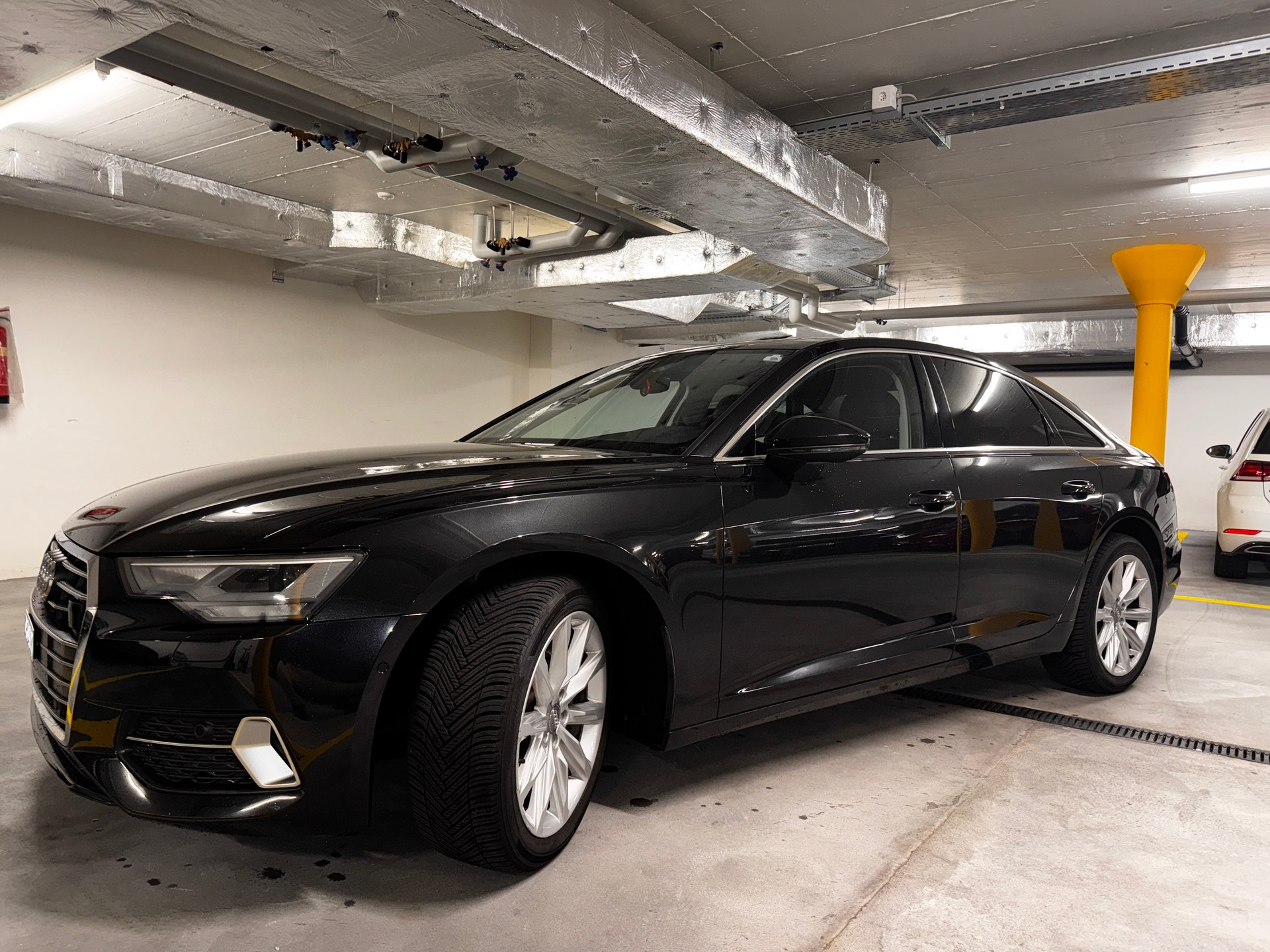 AUDI 2.0 40 TDI Sport S-Tronic-image-2