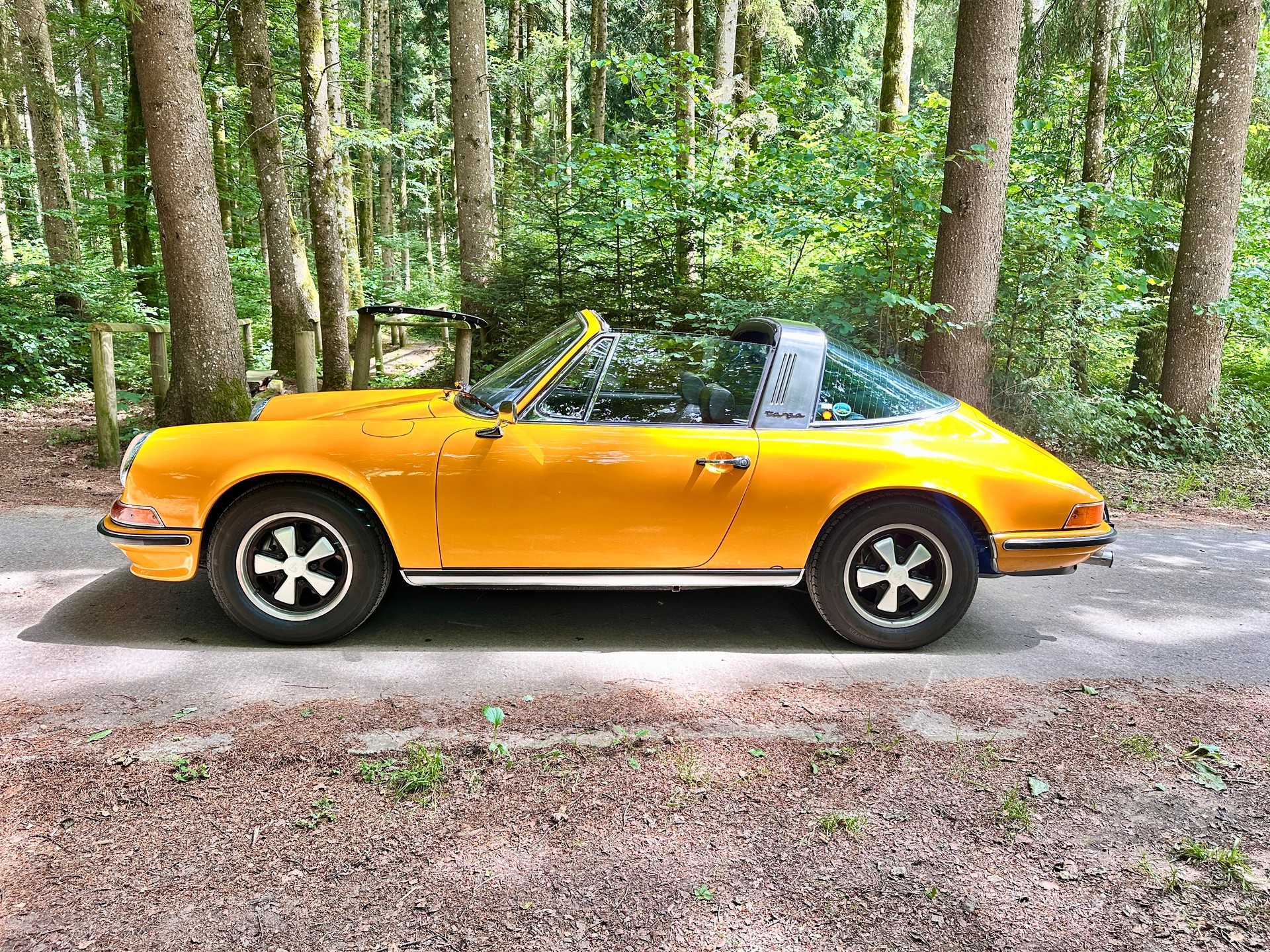 PORSCHE 2.4 S Targa Oil Klappe-image-3