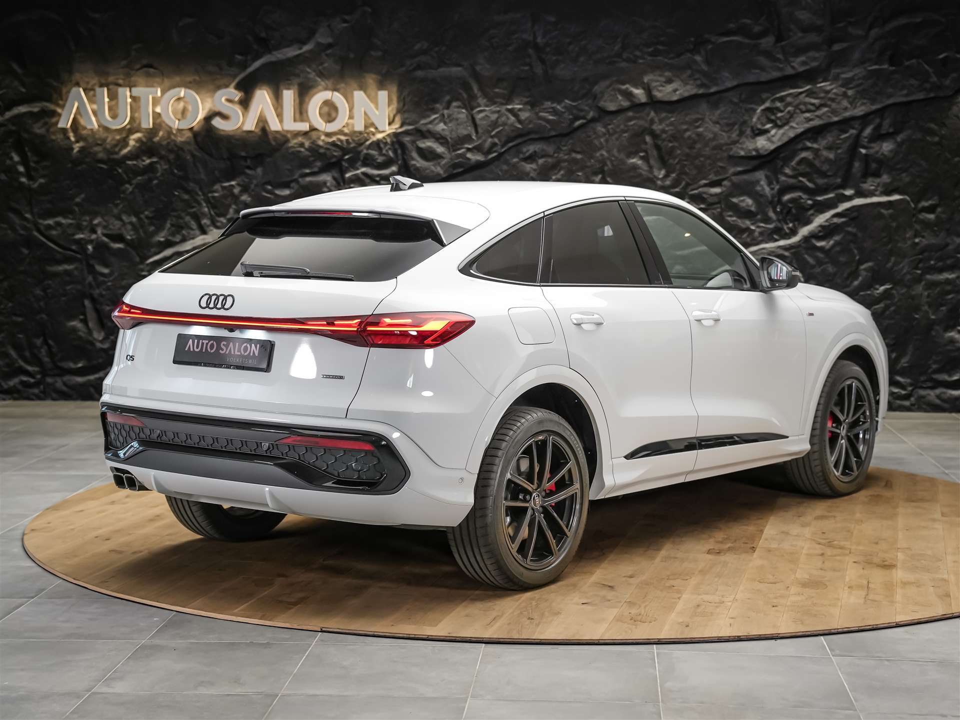 AUDI Q5 Sportback TDI quattro 150 kW S-tronic *Beifahrerdisplay*Sitzlüftung*Massage*-image-5
