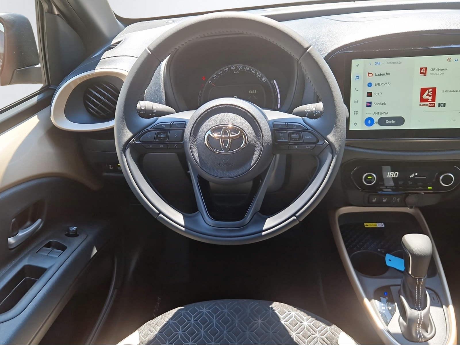 TOYOTA Aygo X 1.0 VVT-i Trend-image-6