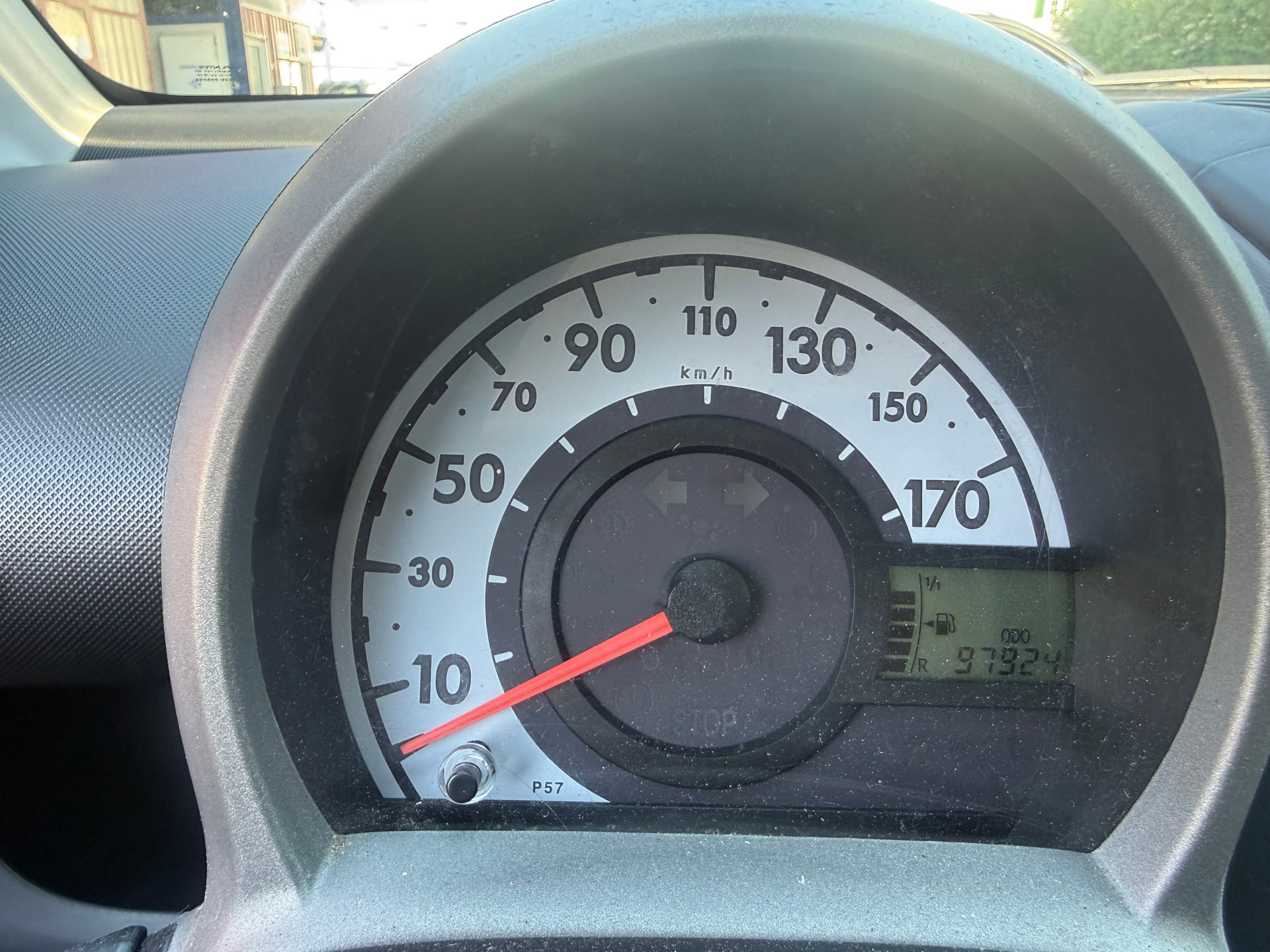 CITROEN C1 1.0i X-image-6