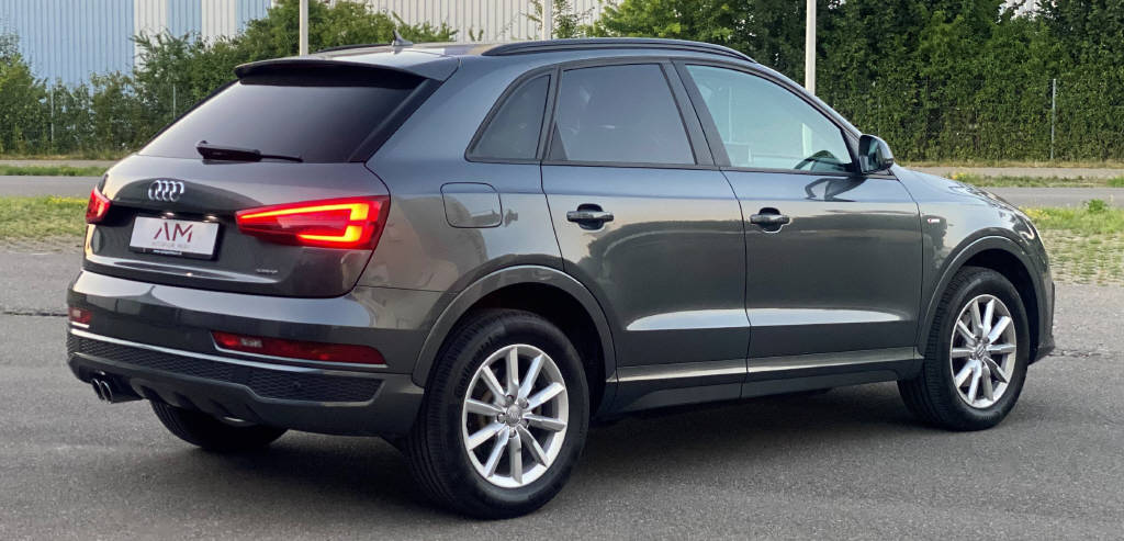 AUDI Q3 2.0 TDI 184 Sport qu. S-Tronic-image-12