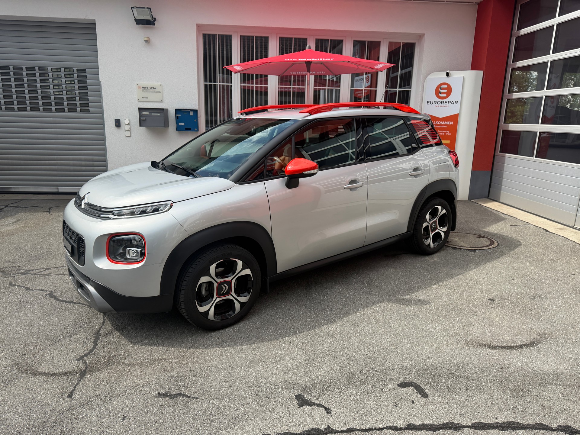 CITROEN C3 Aircross 1.2i PureTech Shine EAT-image-4