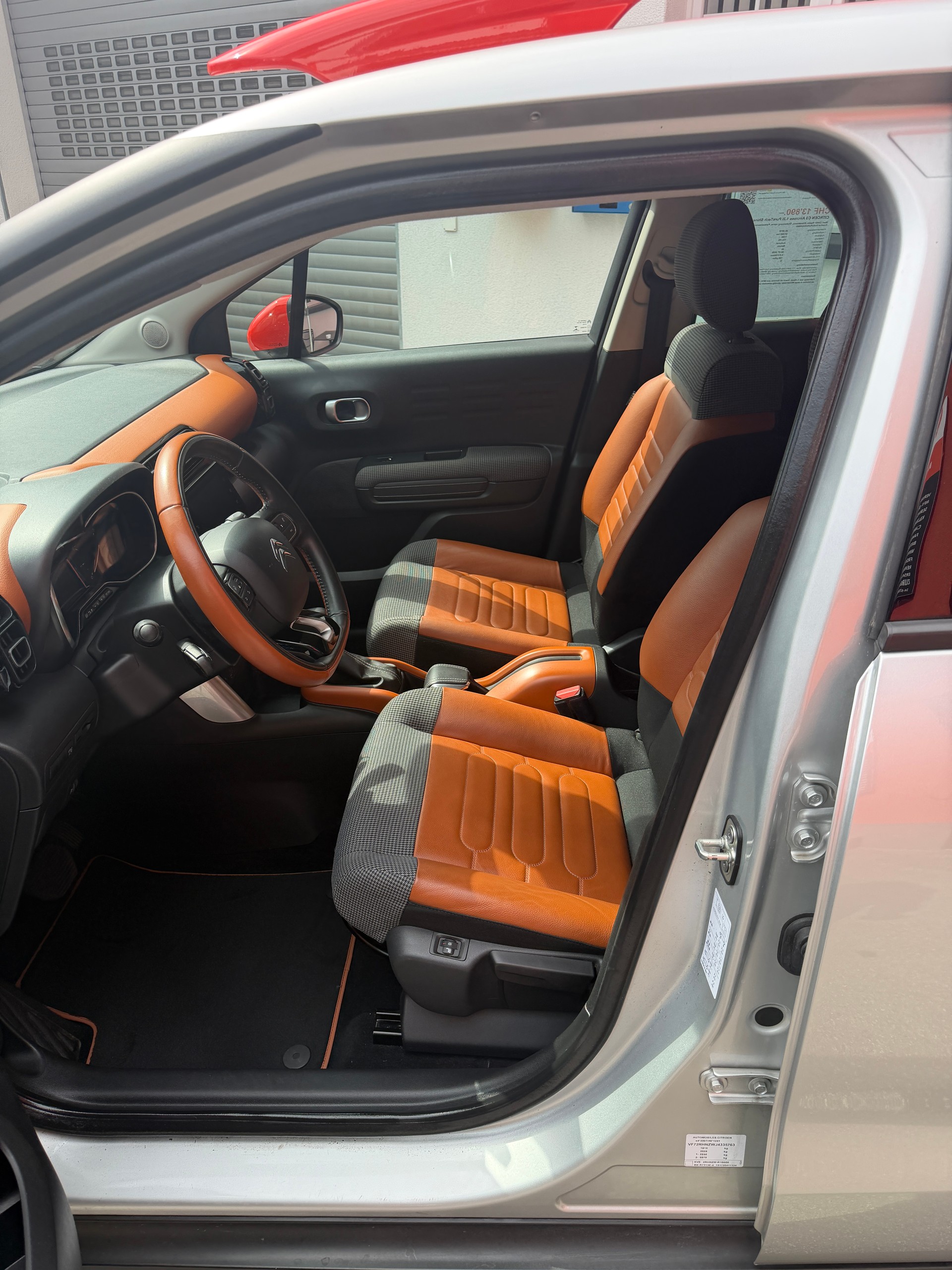 CITROEN C3 Aircross 1.2i PureTech Shine EAT-image-12