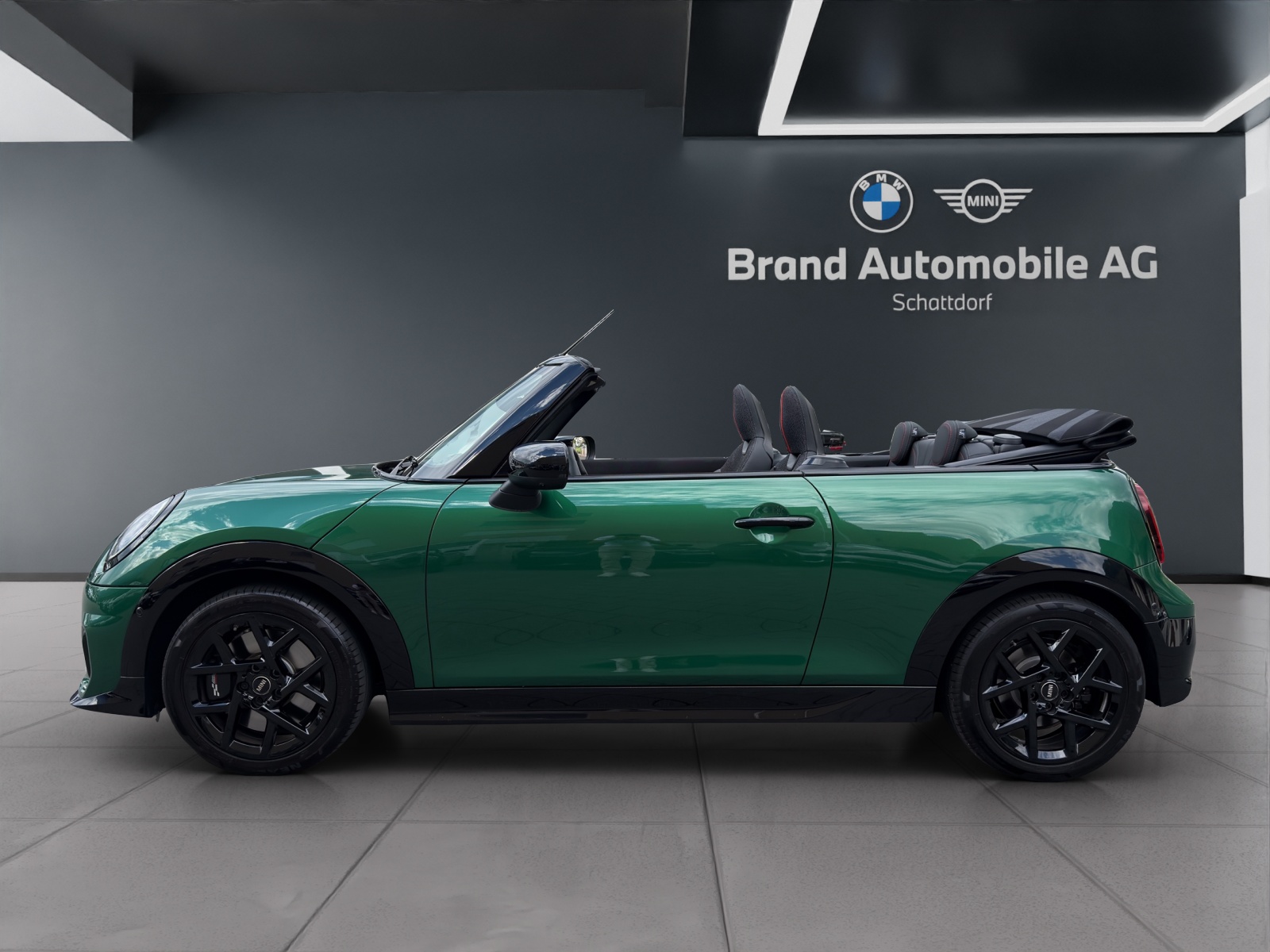 MINI Cabrio F67 2.0i Cooper S SDKG-showroom-element-1