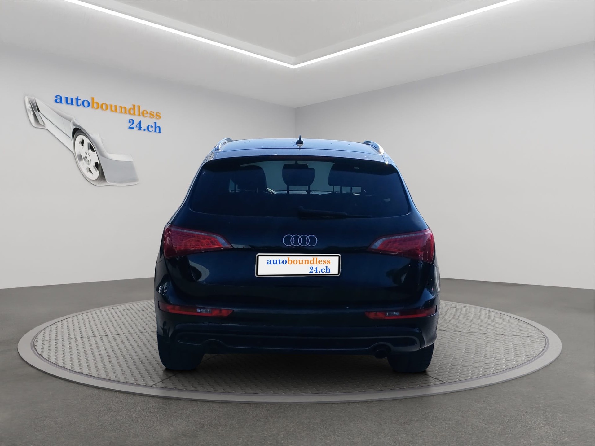 AUDI Q5 2.0 TFSI quattro S-tronic-image-9