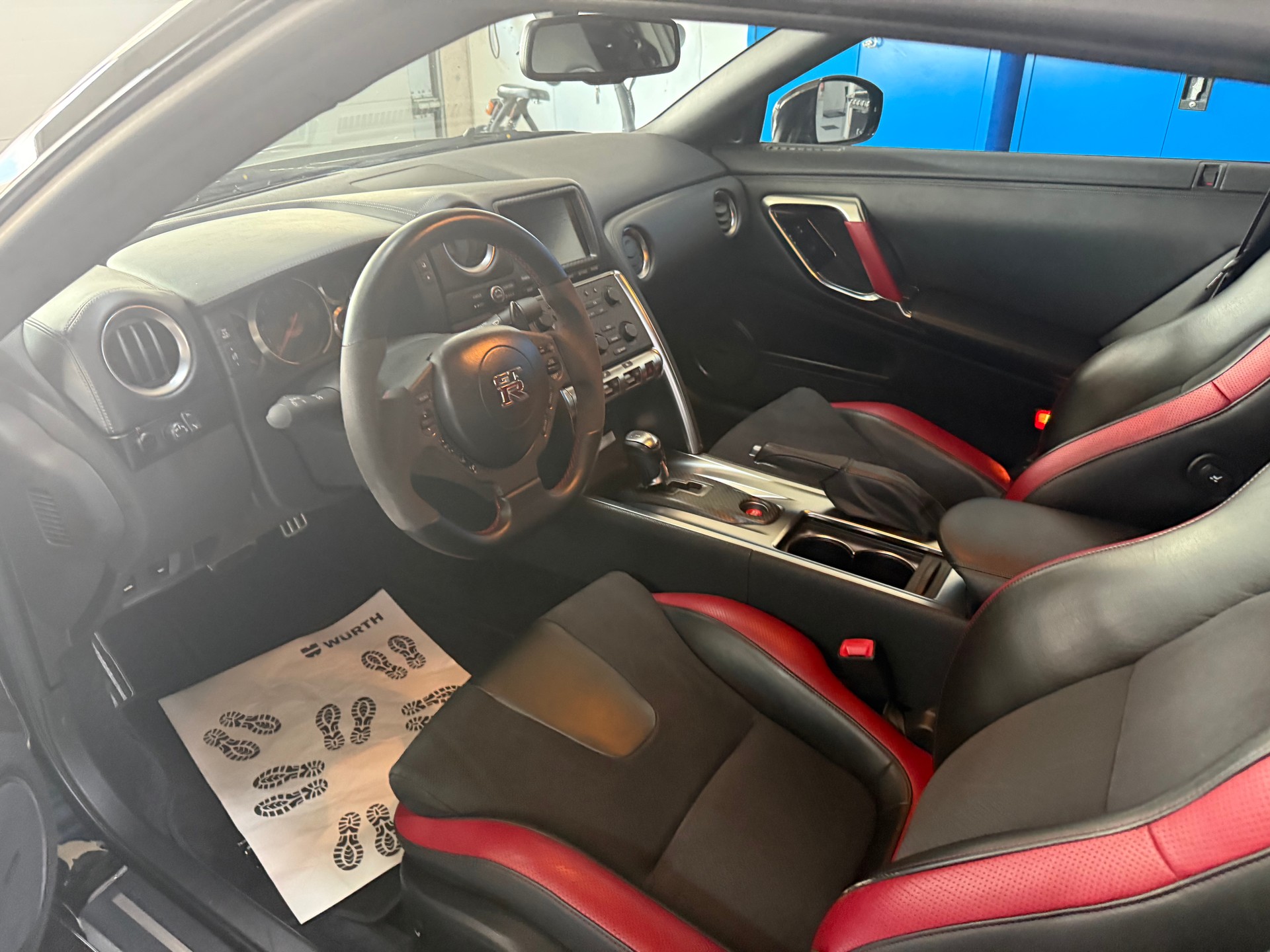 NISSAN GT-R 3.8 V6 Biturbo Black Edition-image-4