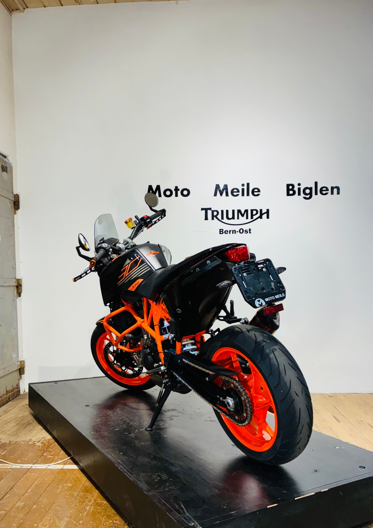 KTM 690 Duke R ABS-image-5