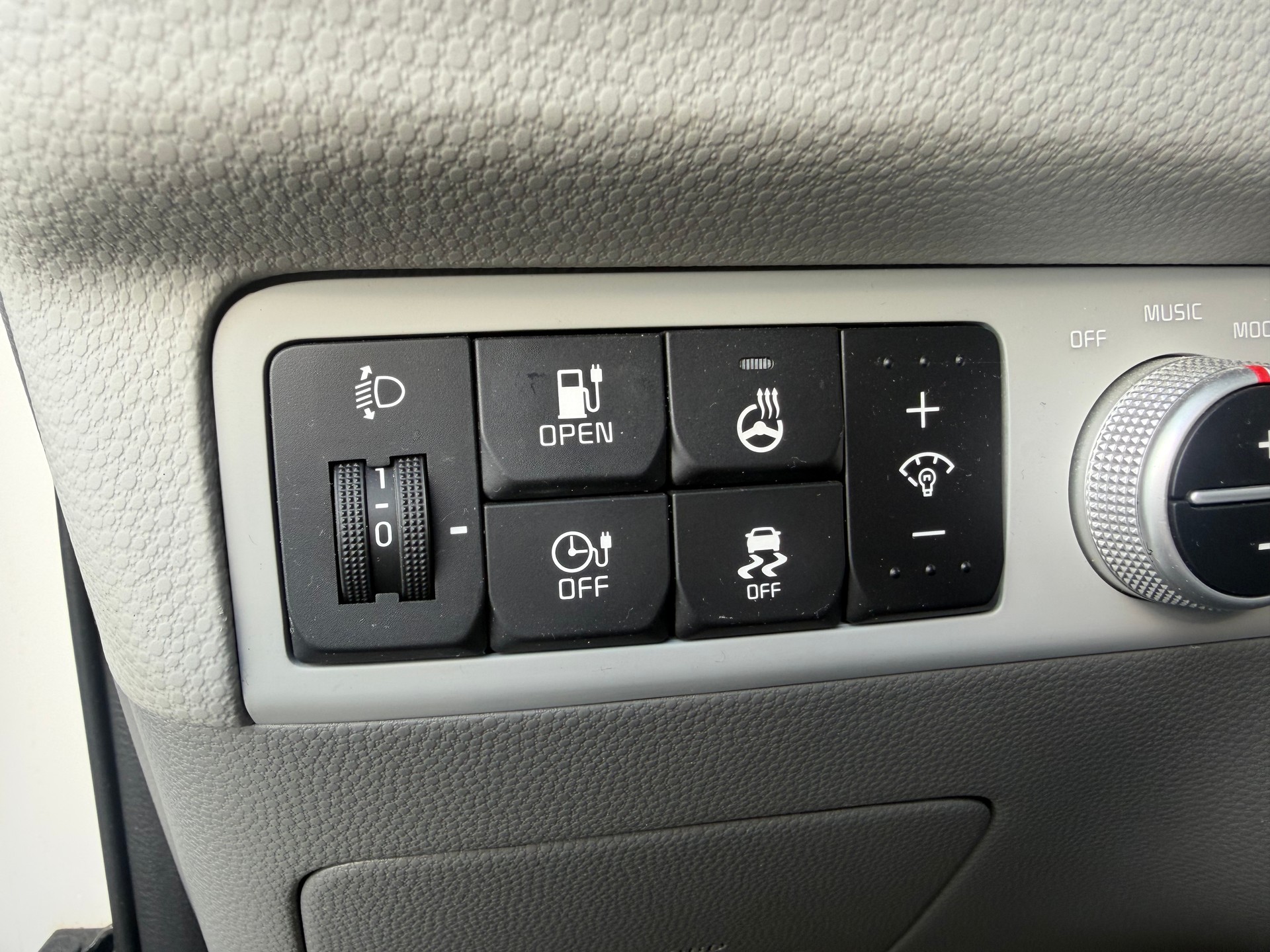 KIA Soul EV Trend-image-11