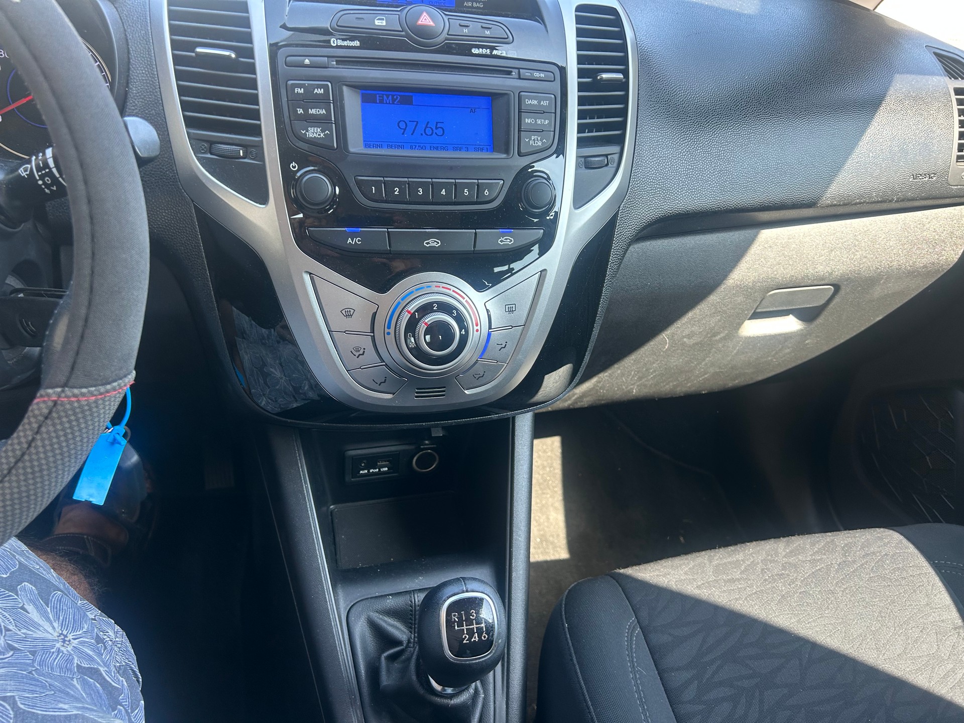 HYUNDAI iX20 1.6 Style-image-9