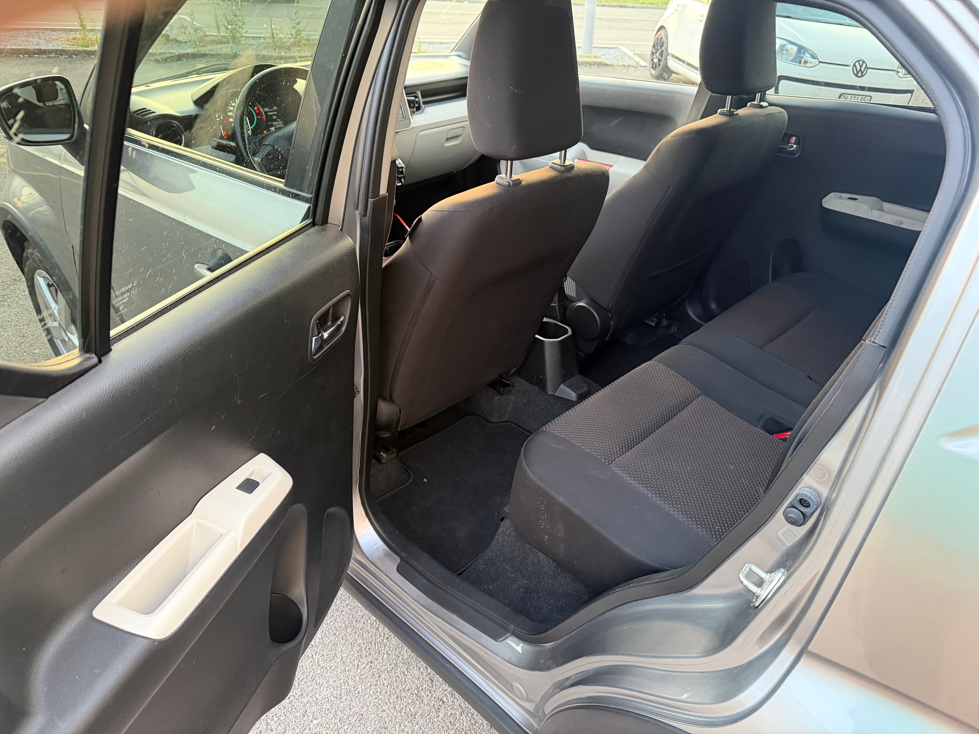 SUZUKI Ignis 1.2i Sergio Cellano Top 4x4-image-11