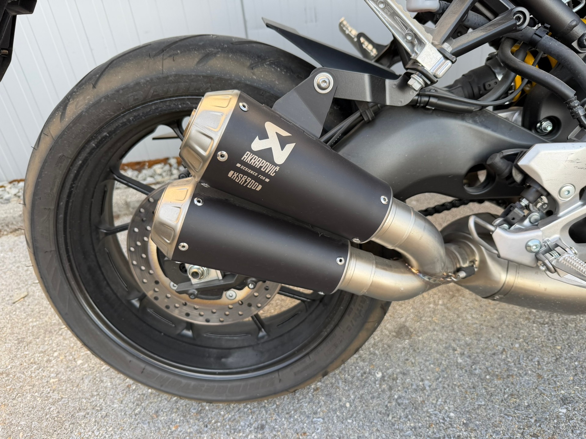 YAMAHA XSR 900 60 Anniversary-image-10