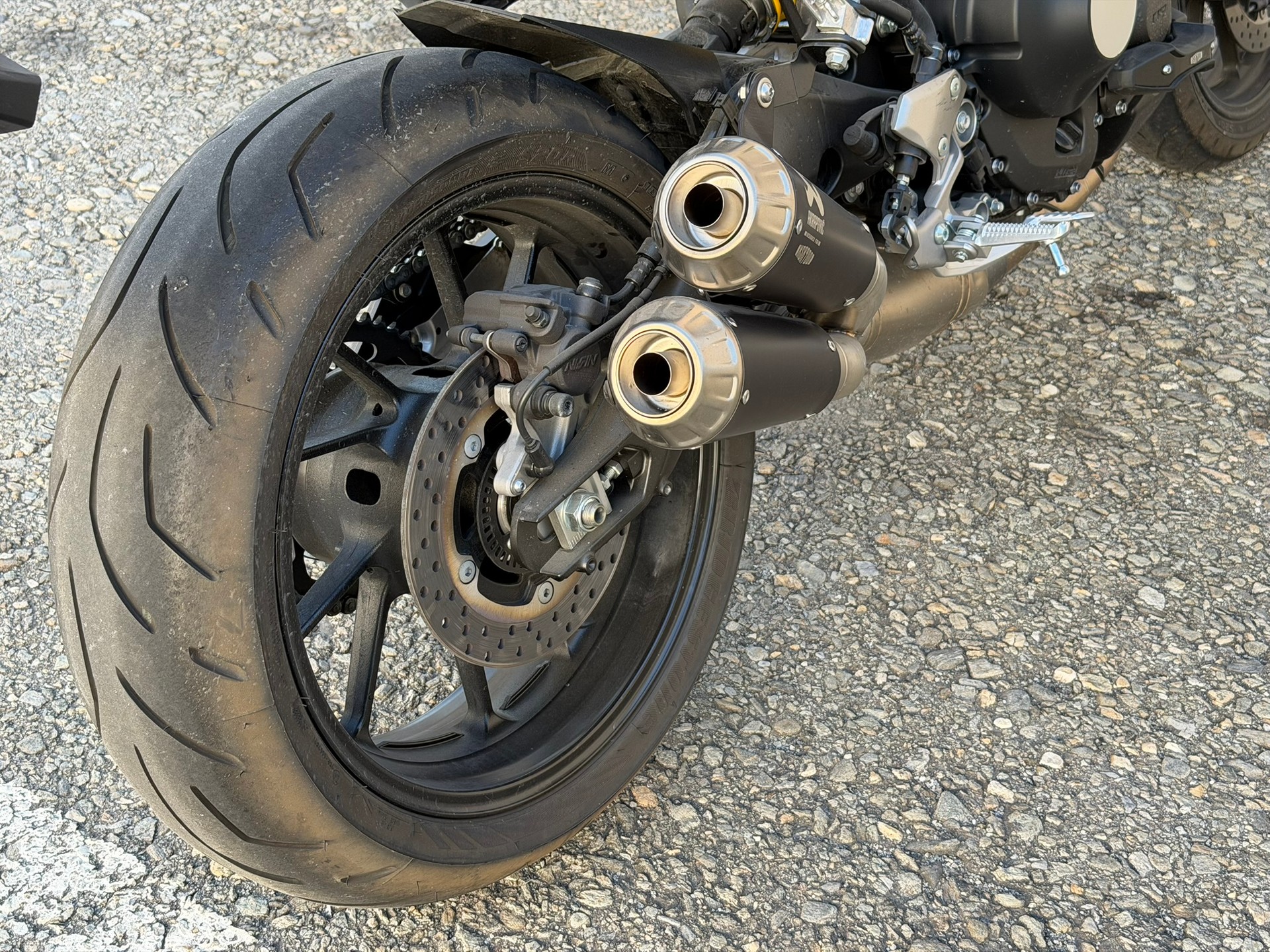 YAMAHA XSR 900 60 Anniversary-image-9