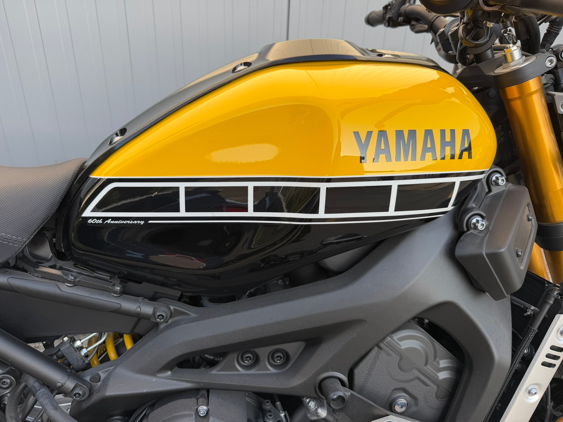 YAMAHA XSR 900 60 Anniversary-image-7