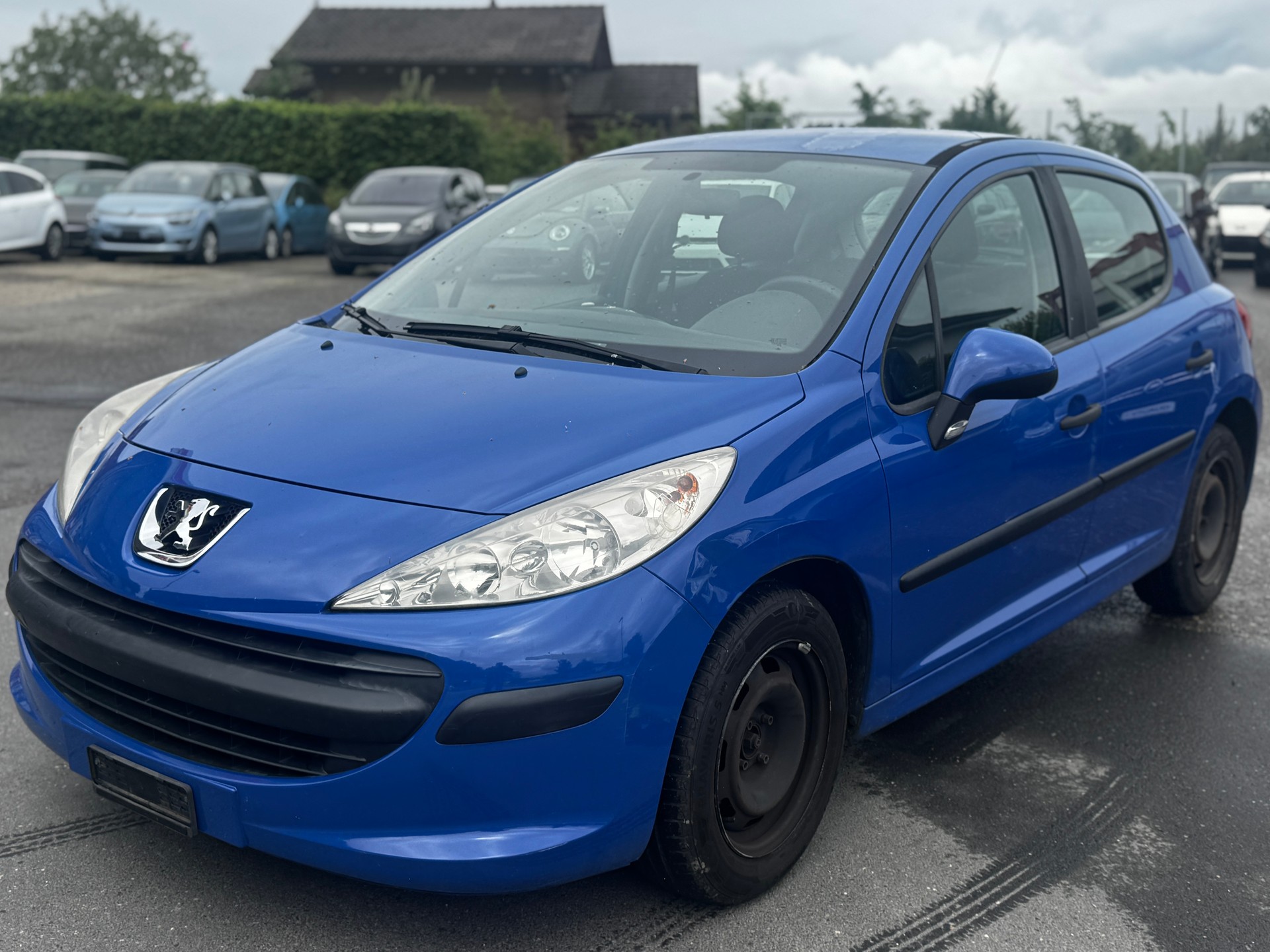 PEUGEOT 207 1.4 Urban-image-5